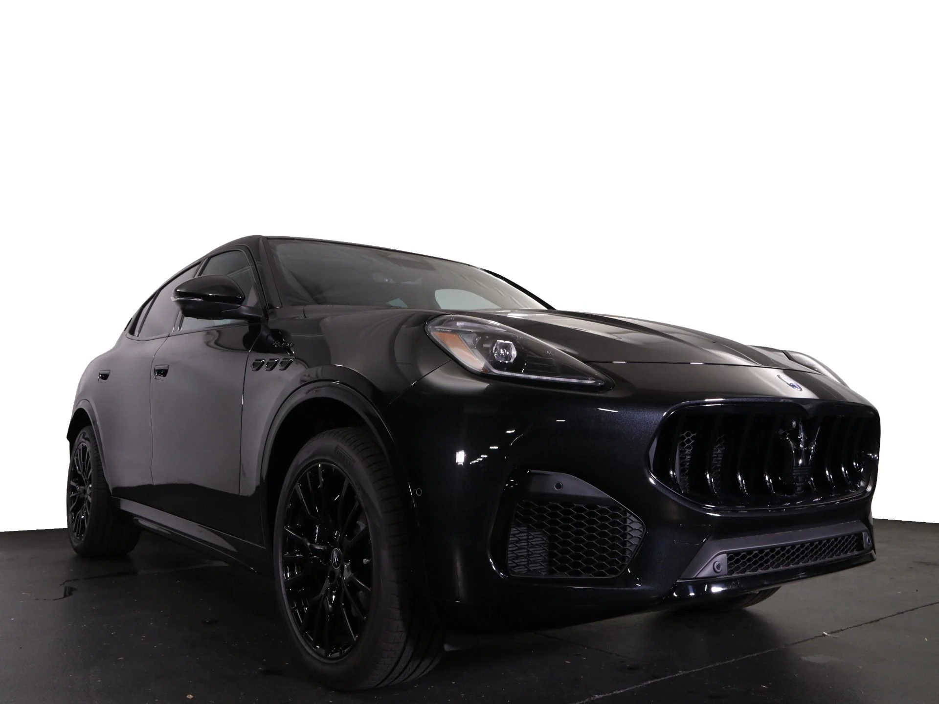 mph020_2152966166_New_2025_Maserati_Grecale_Modena_1749573168_f6f90576ab