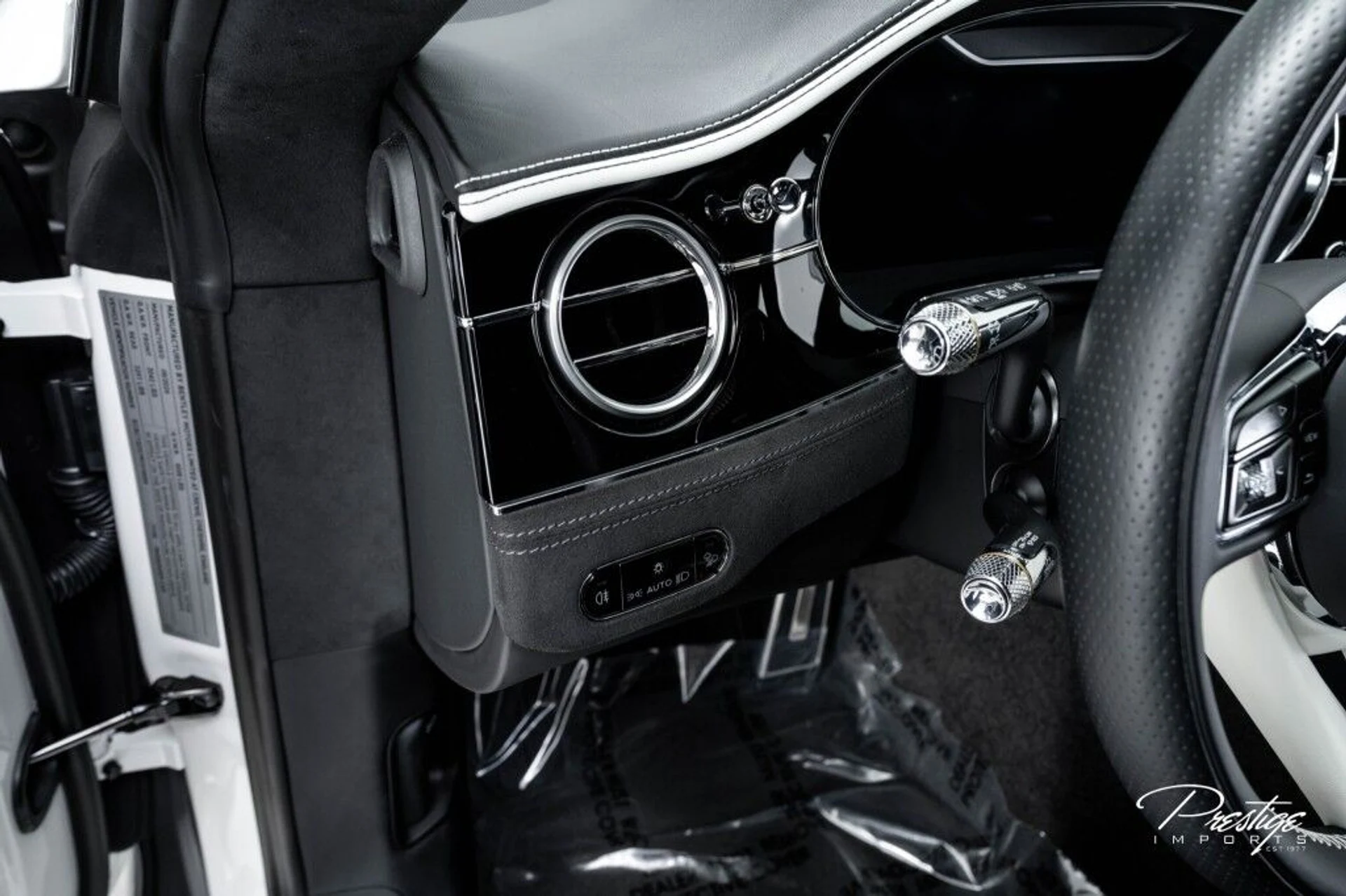 mph020_2162429720_5e4a06b0e62b5a18194614967d0db78b_47e568d37b