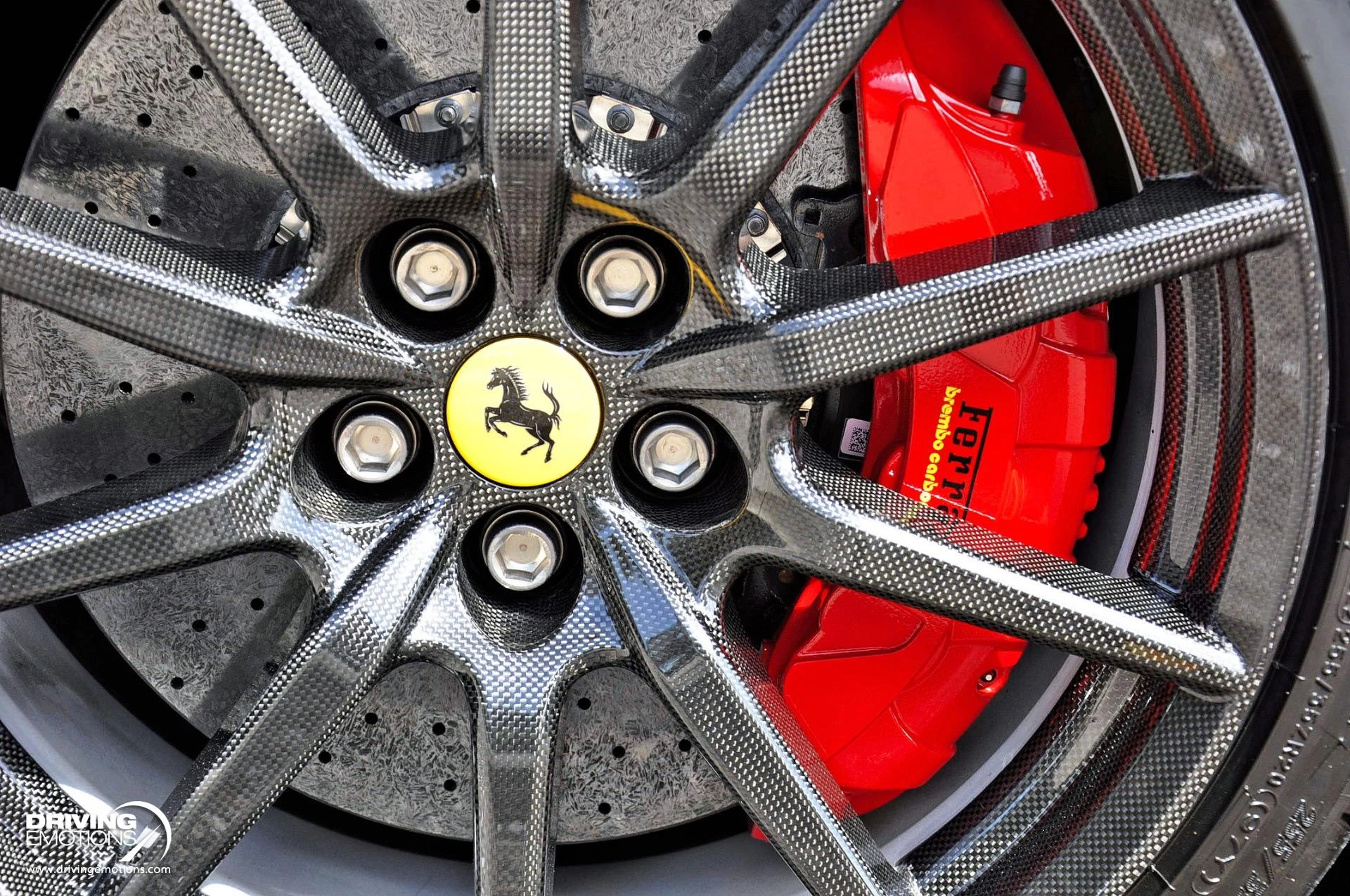 mph020_2171235625_860_p21_l_62ab963fa9