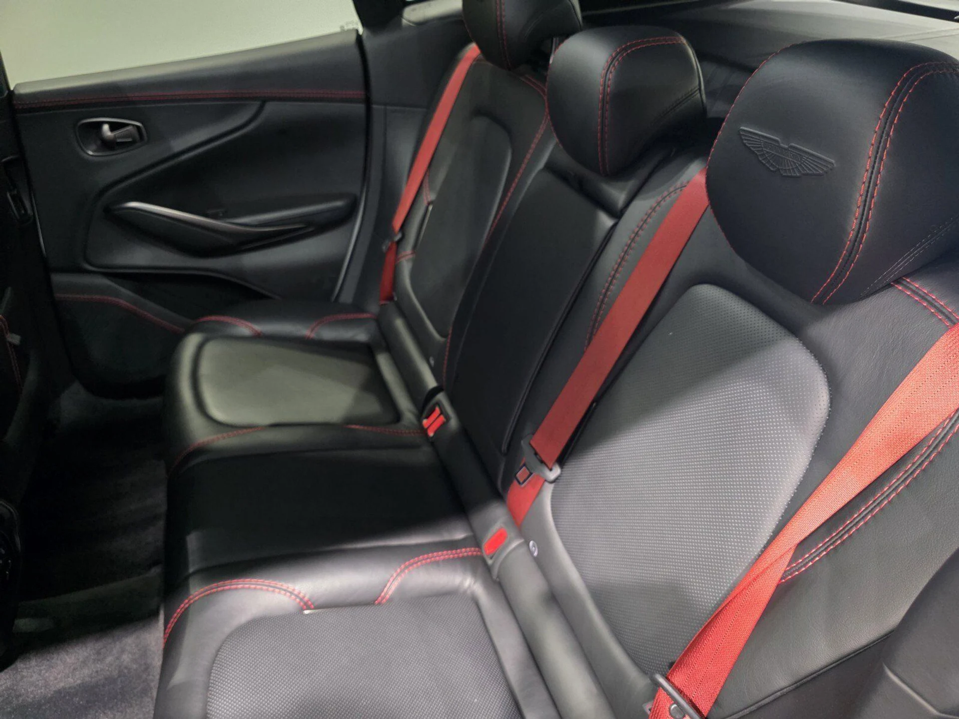 mph020_2171561343_62f0a87035f54f8d4e63f76850396fbb_5deffe9cb1