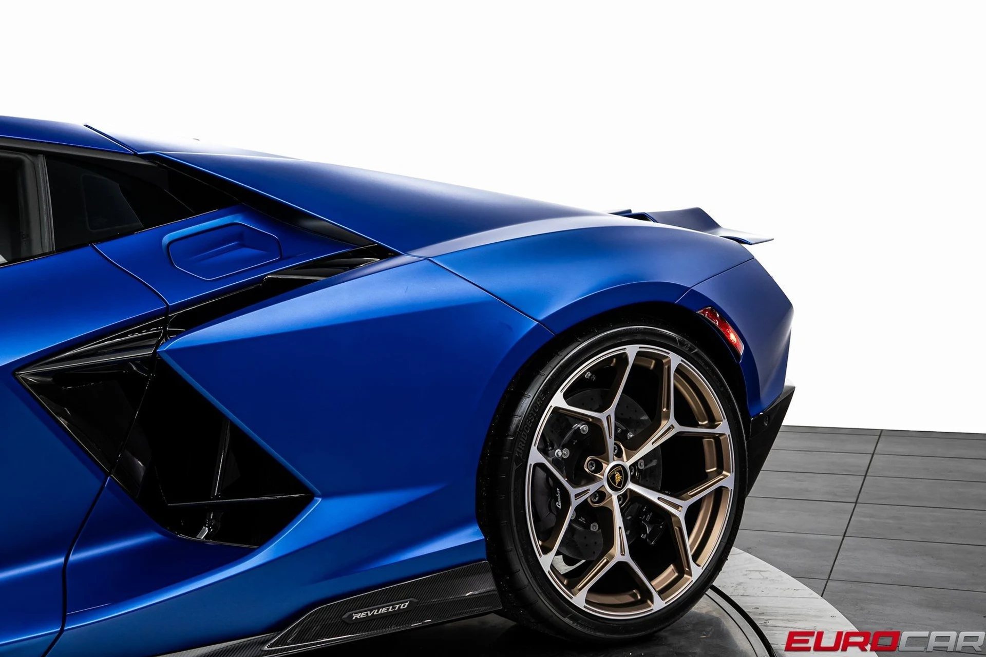 mph020_2178493428_image_21_4144640b25