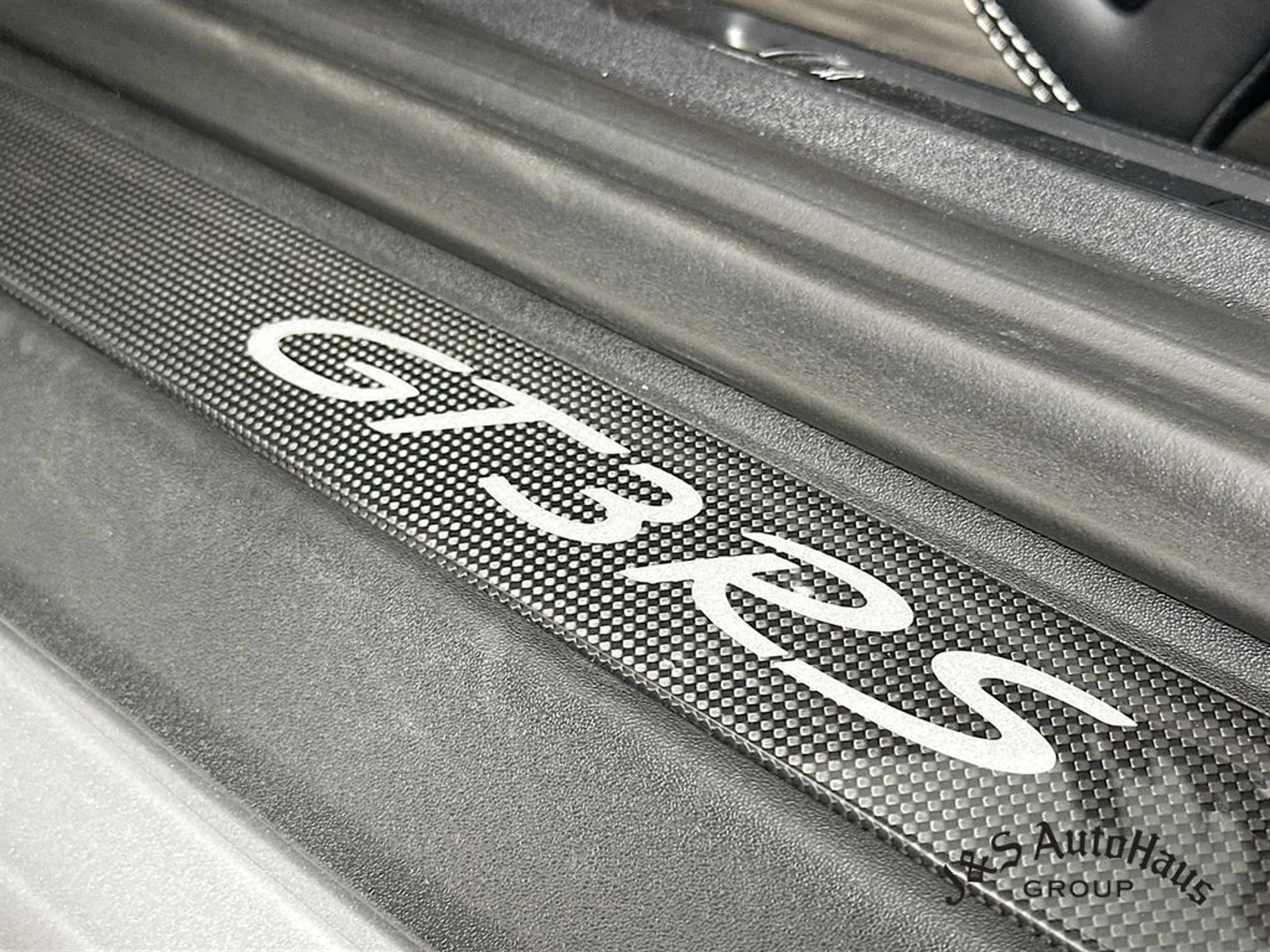 mph020_2179144258_r40gx2zzbxyqdcsbdgsecwiab0nz_af76906160