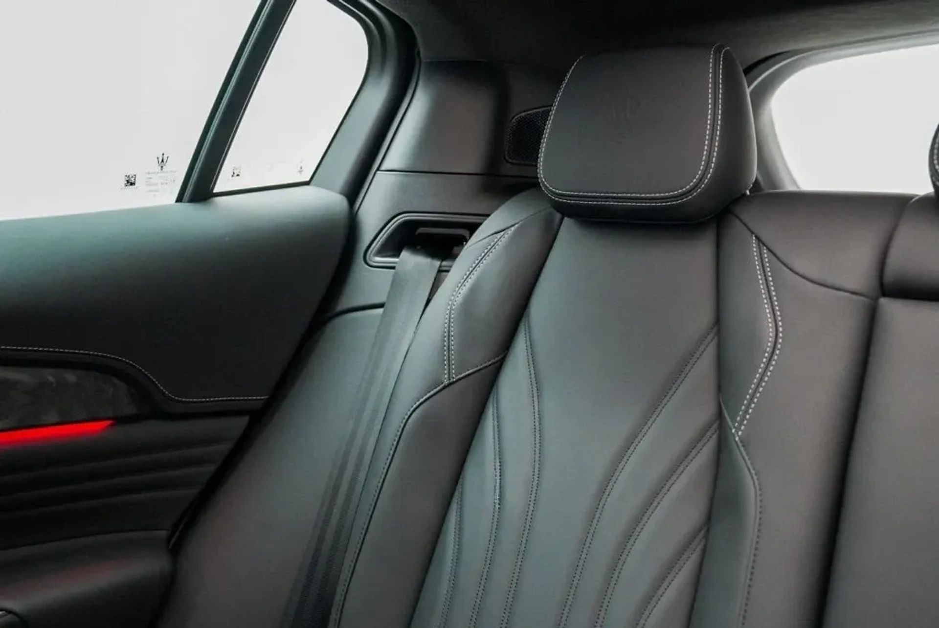 mph020_2181225700_kh4or1baurgotobq59092goconbj_7a6a685f17