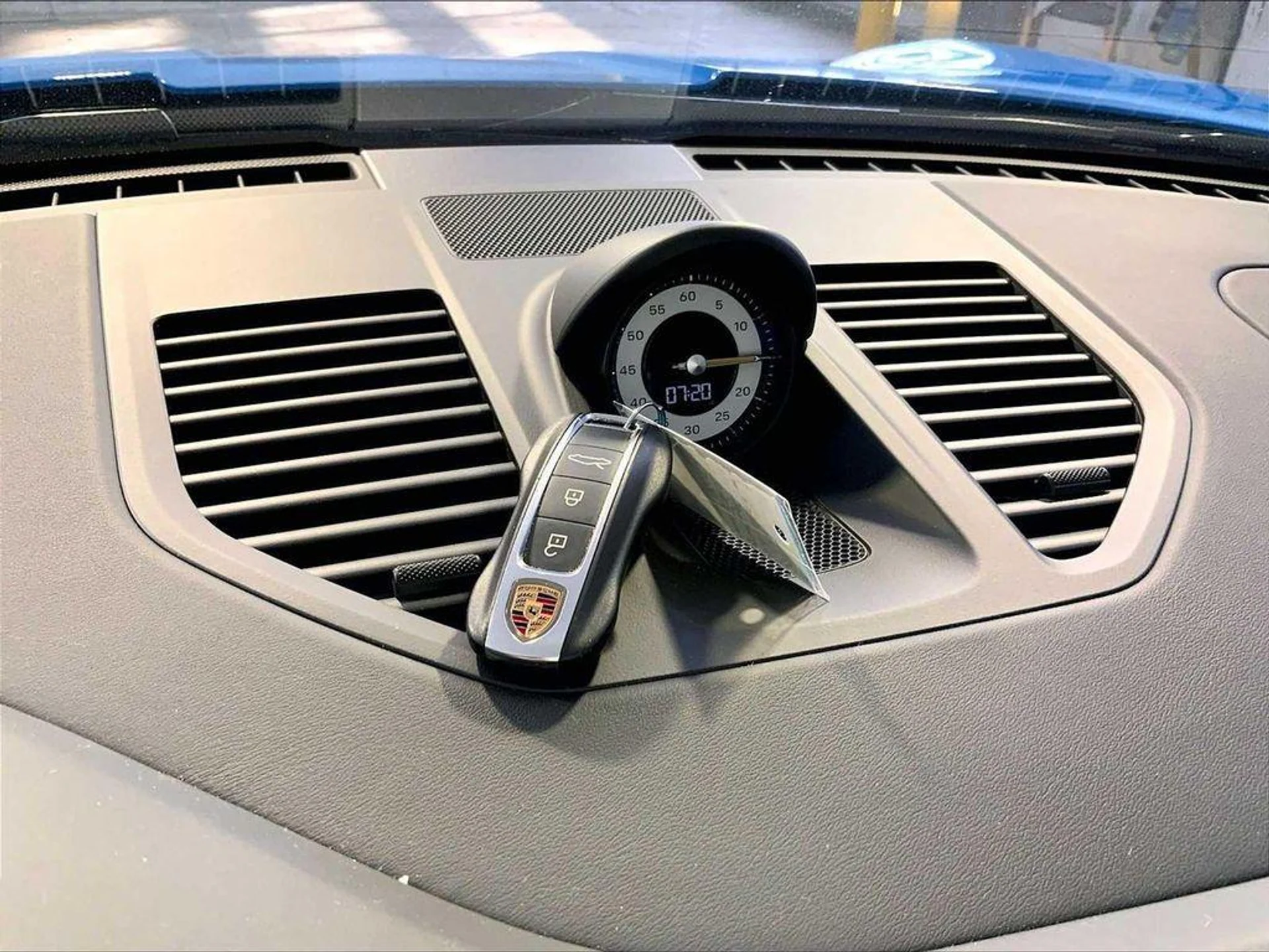 mph020_2187393315_66_R_Kh_V2_Bsv_p_Ih_m3n_P3gu_C6_MAQ_49b3327917