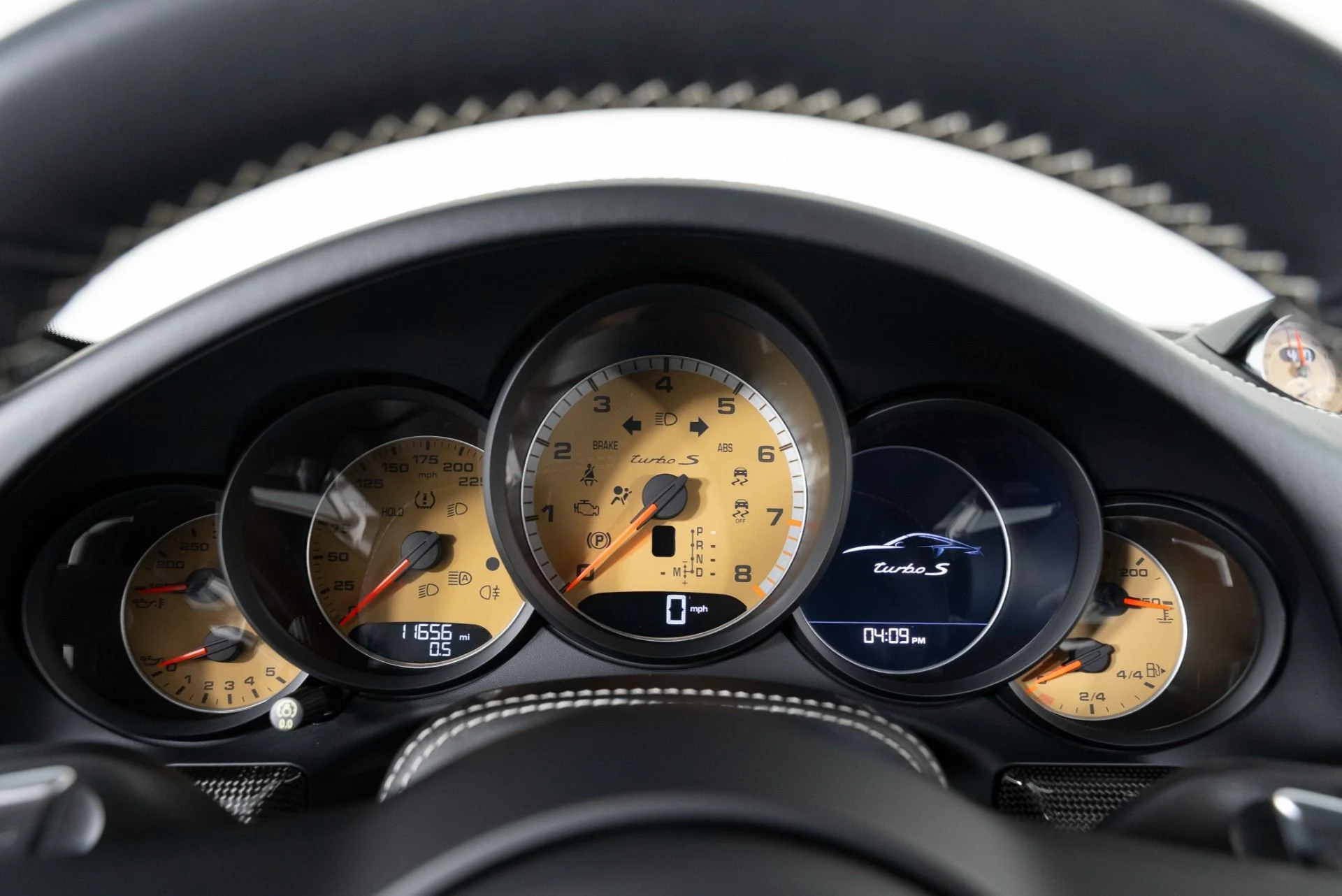 mph020_2193439564_Used_2019_Porsche_911_Turbo_S_1757958885_bcaf3e73fc