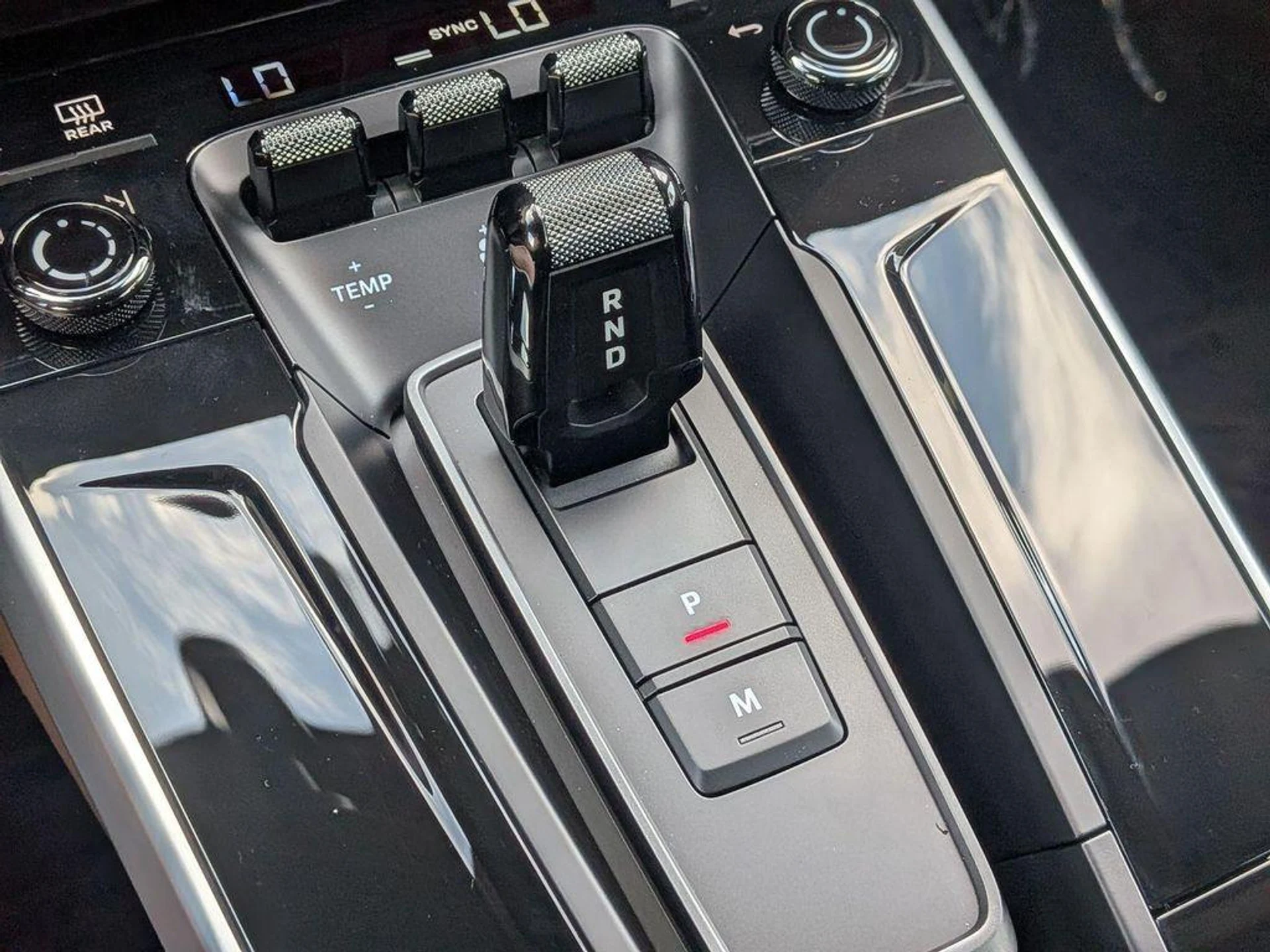 mph020_2206545436_bcj_o0_DR_Gm_VP_3_Gccj577_H_iu_NMU_a2539971f3