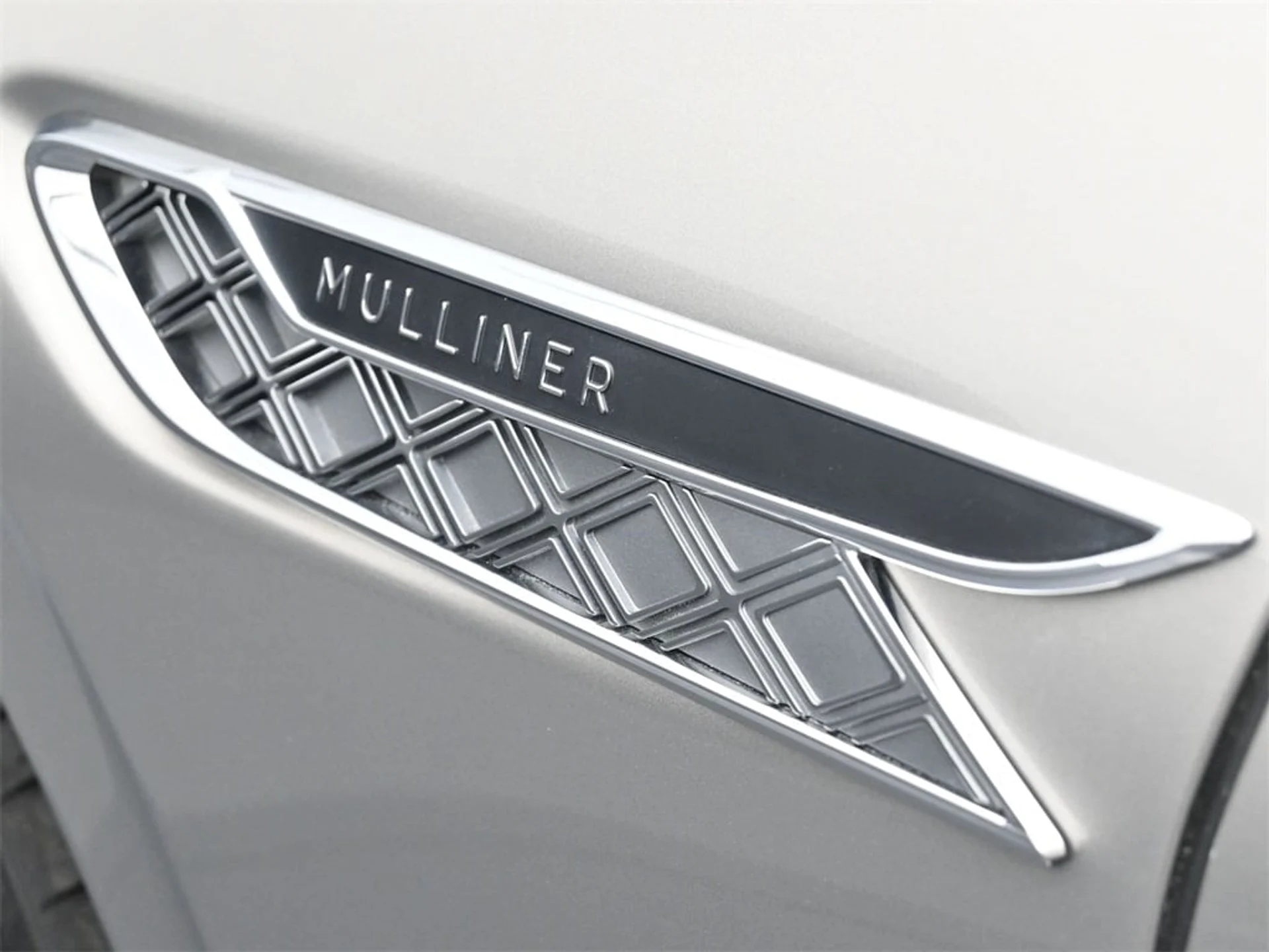 mph020_2207232027_b96767f2682cb4a69e7147cde49e8897x_da3b38cfcd