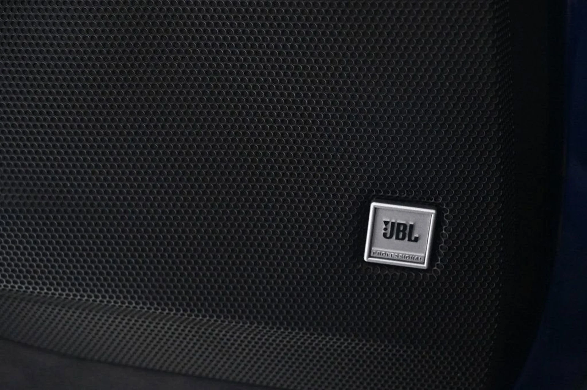 mph020_221658733_1cd4c9bdddf34900a5627e36aab005ac_e770050e59