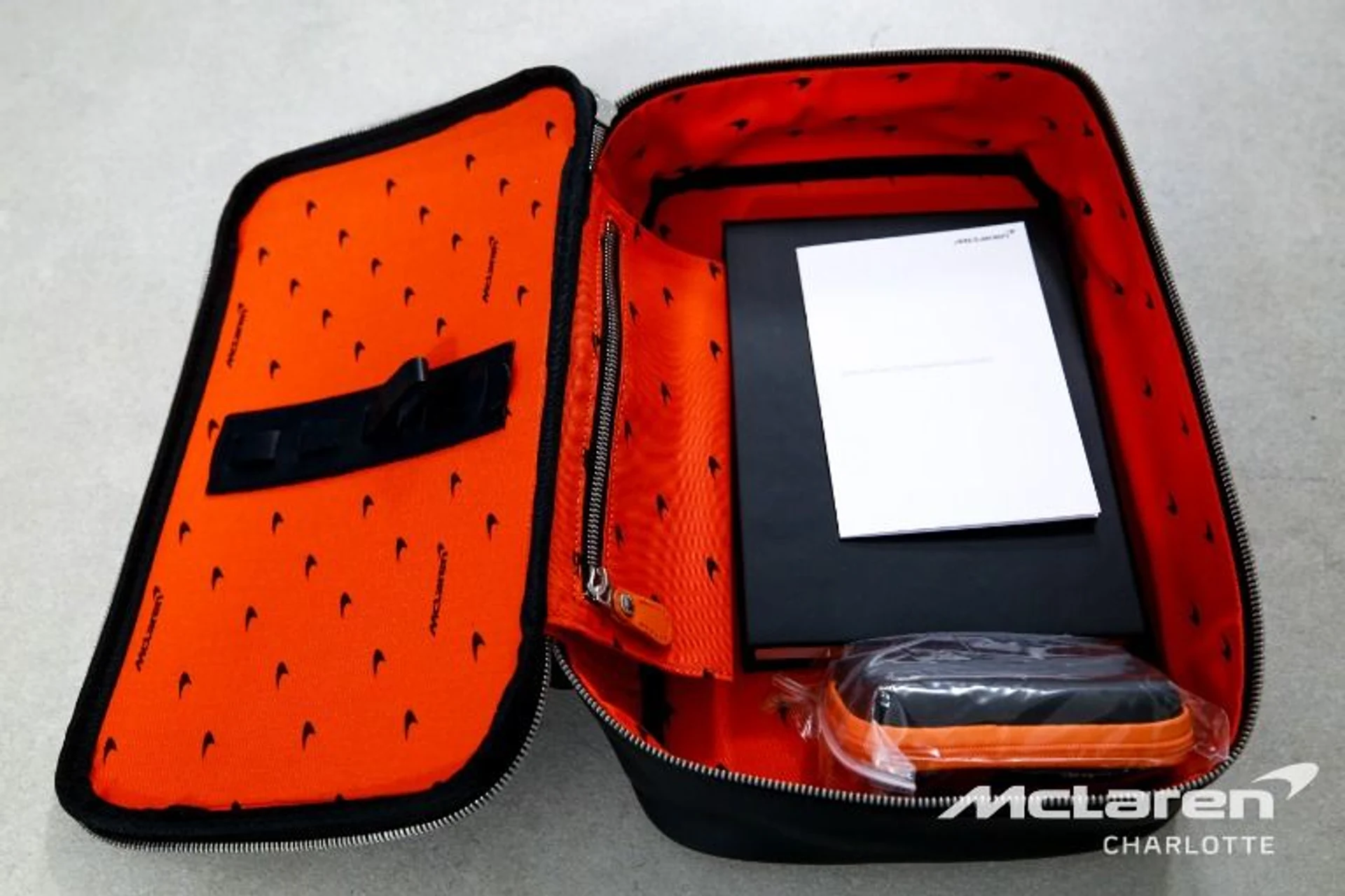 mph020_2216847391_Used_2027_Mc_Laren_750_S_Spider_4a1db37383