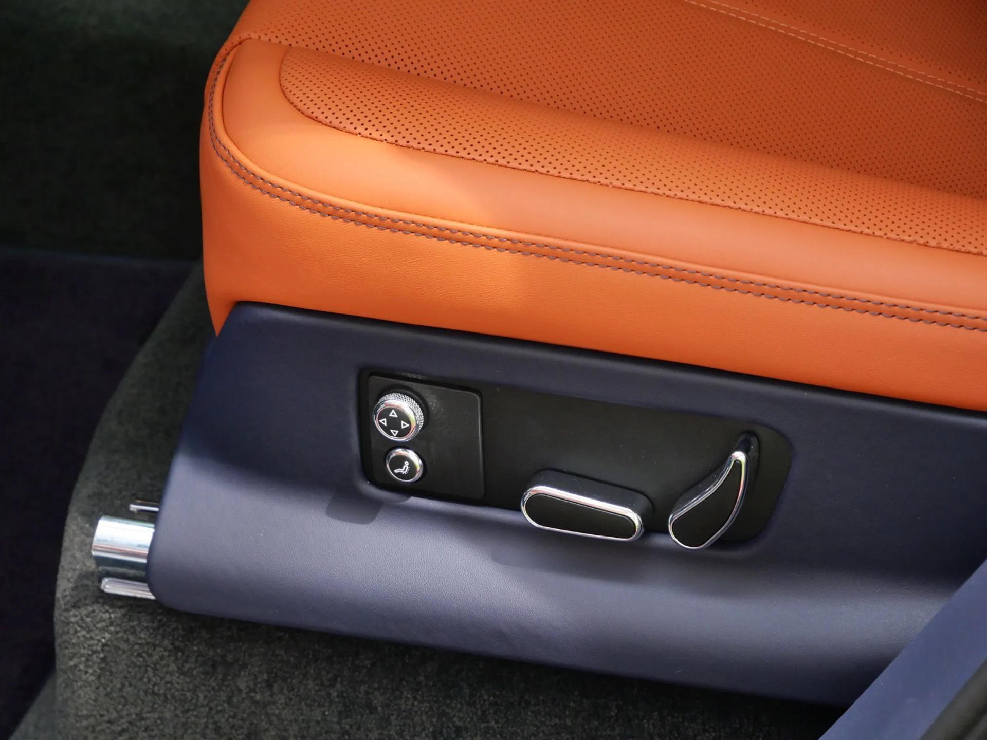 mph020_2227878834_145a99fcd13251623f1a2935dd6b4285x_797ab8e000