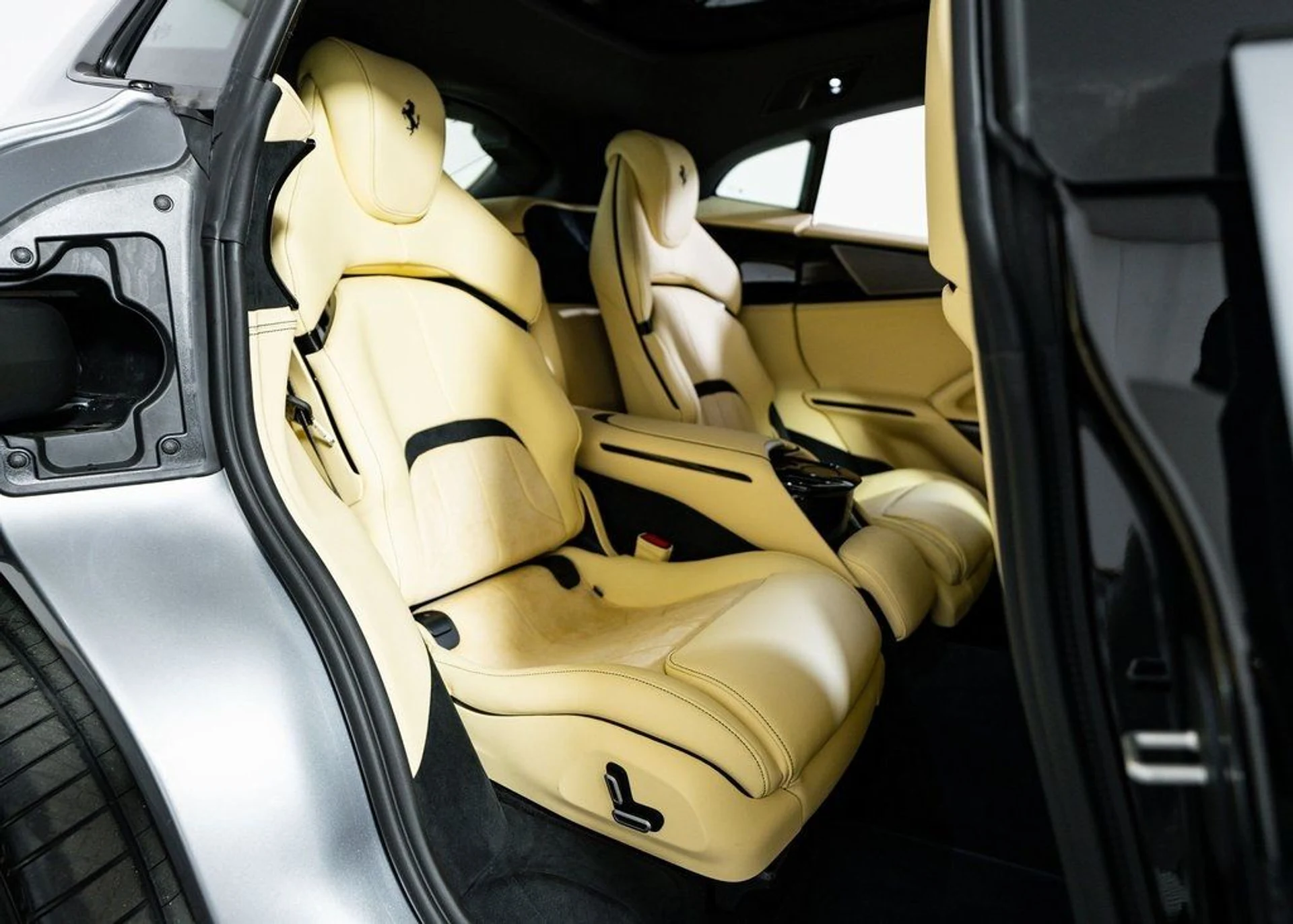 mph020_2229959185_a7c3dbe2750be0e4e2e7b6cde7d99ae4_7fe6cafab7