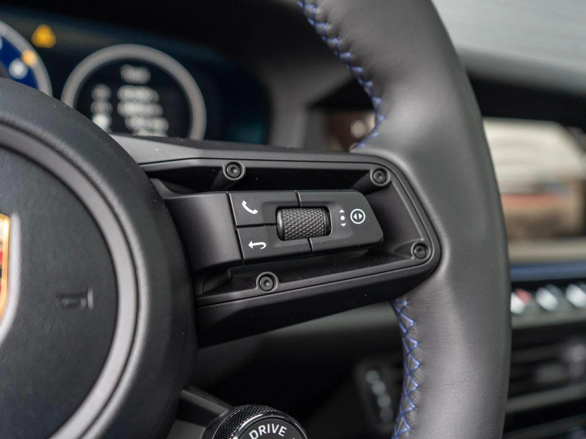 mph020_2230598643_D_4f_R_Qiwz0k_OSH_Uii_Omwu_C_St_Bv0_40423ce0fb