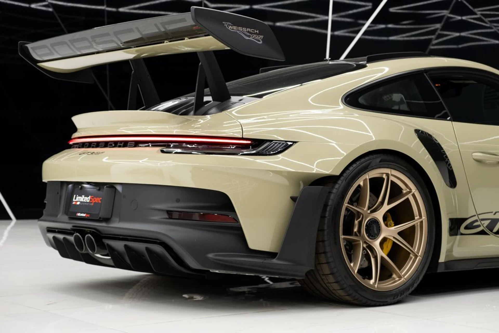 mph020_2236955980_4f06a577cf7a248285f1570484e25be5_849c0974ce