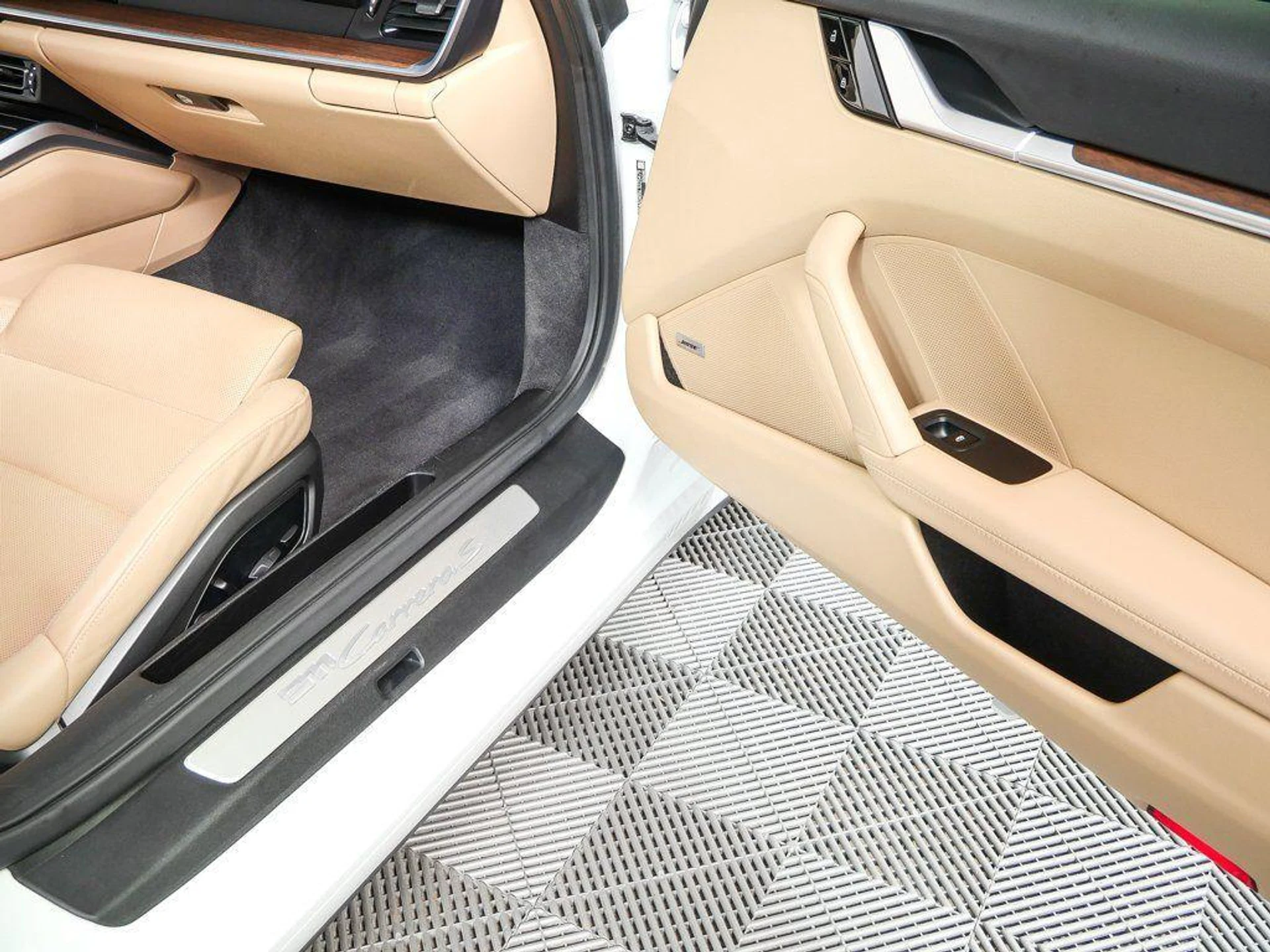 mph020_2245546170_MF_Rk00_CS_4ru_FR_6yg_T_Sif_Yo_K_l_OU_dc3adf8443