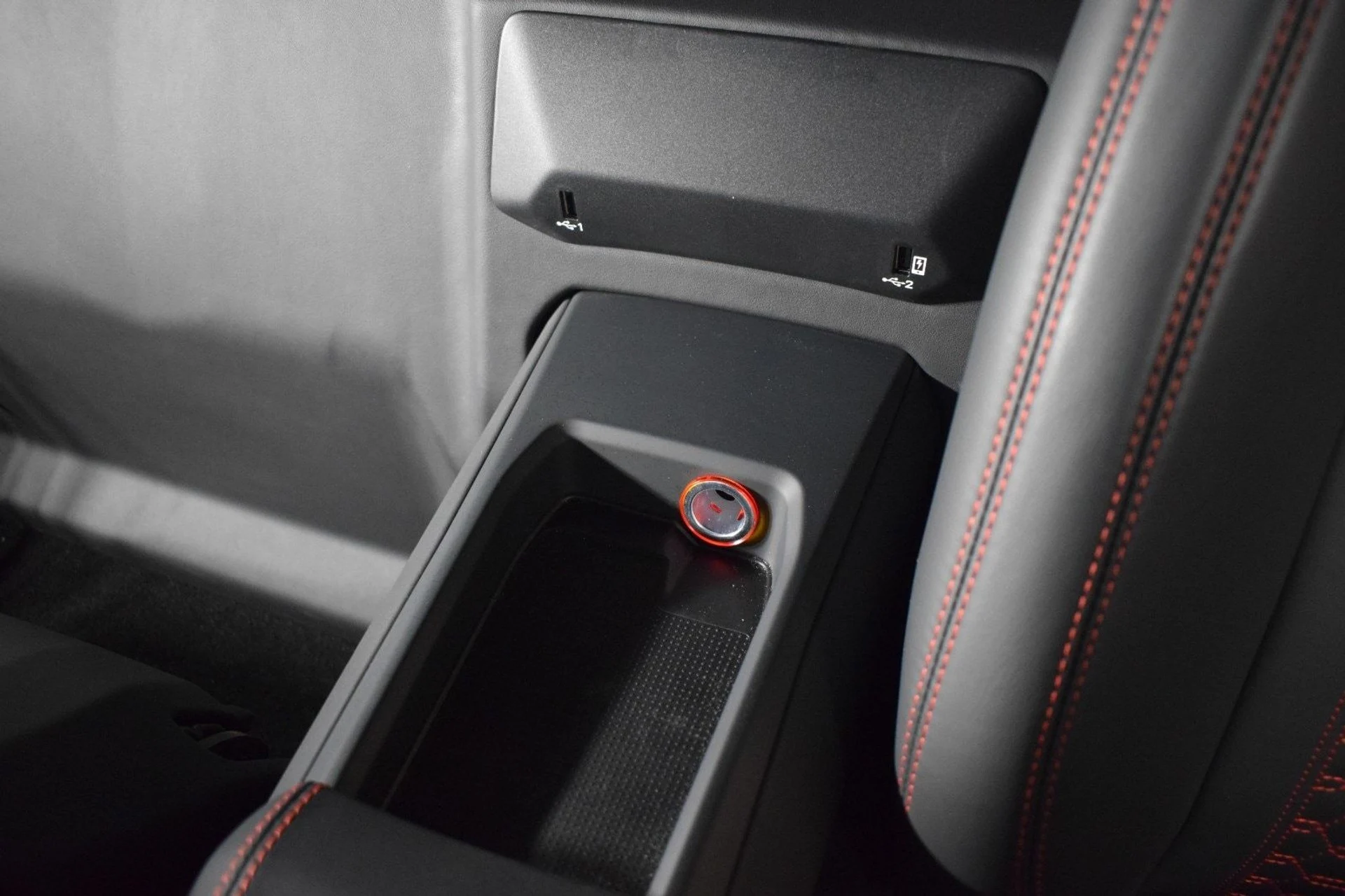 mph020_2246430423_0abd54c9287fd16f66a99c47d80b9114x_47cffdd580