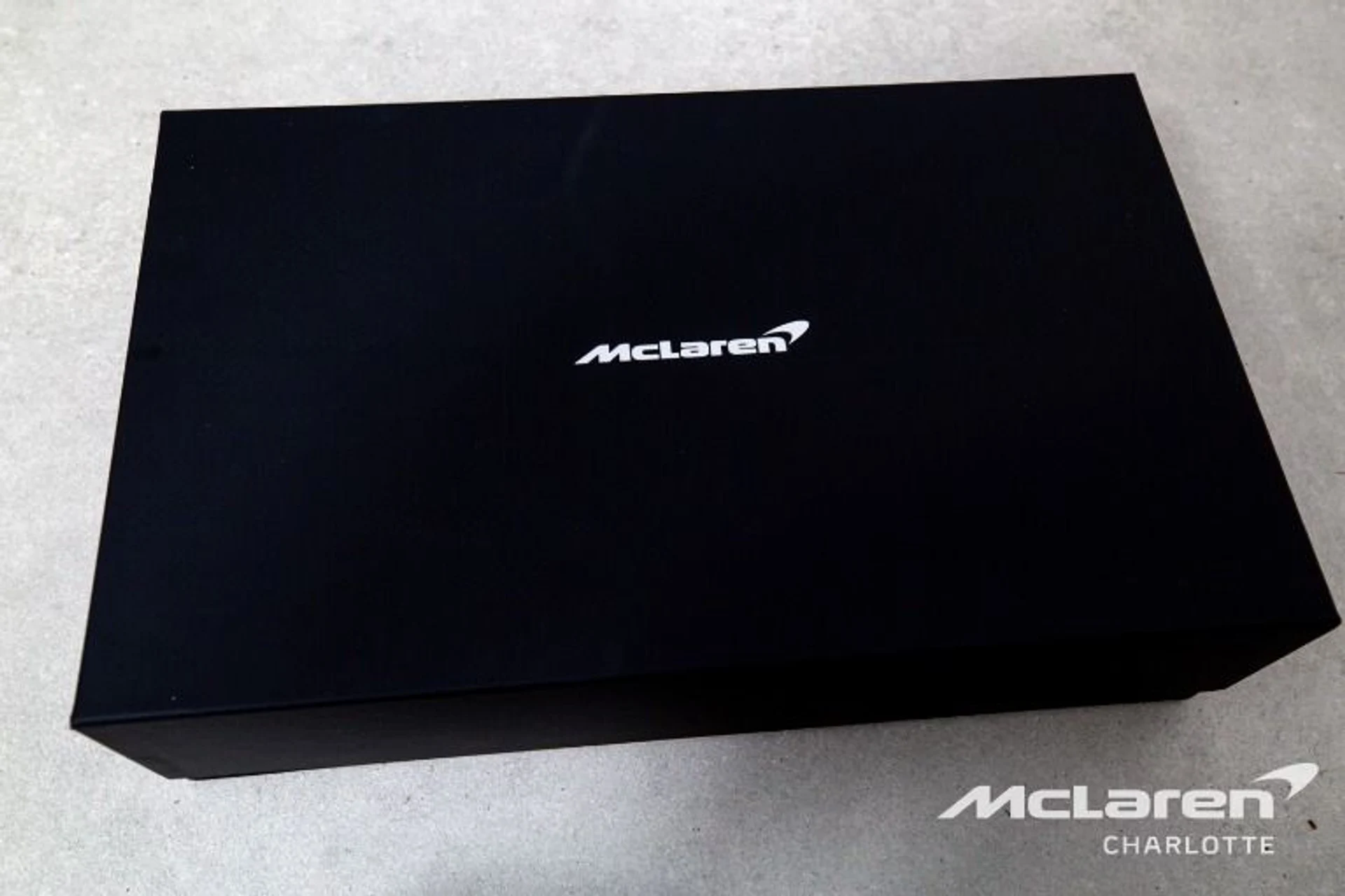 mph020_2246507985_Used_2020_Mc_Laren_Speedtail_5c178b2de4