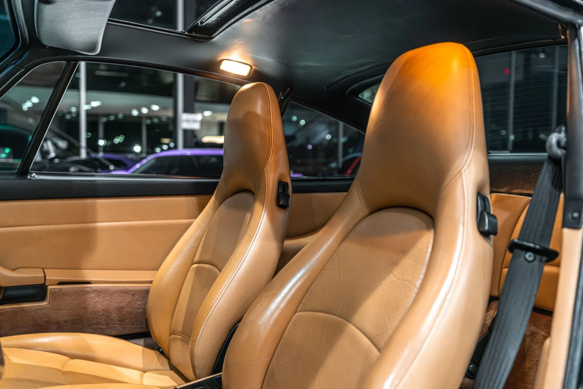 mph020_2254132784_13040_p21_l_4c4479f2be