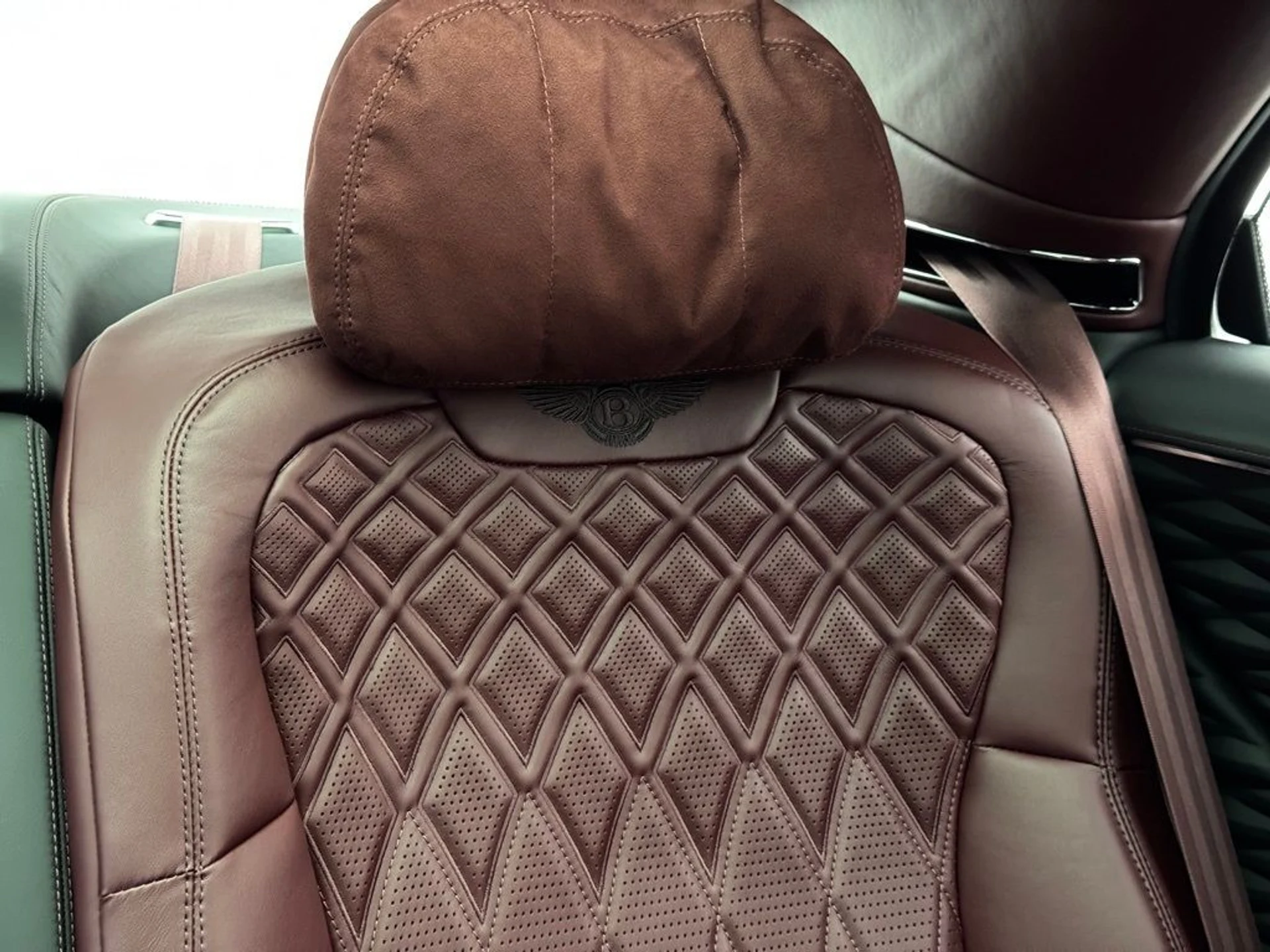 mph020_2255020293_pmnpu1ye9zu0lgvgzf0xodlorsf8_3daf5a3e80