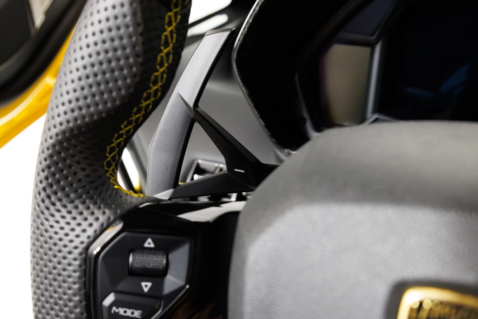 mph020_2255077444_Used_2016_Lamborghini_Aventador_LP_750_4_Superveloce_1785278593_c31eb607ea