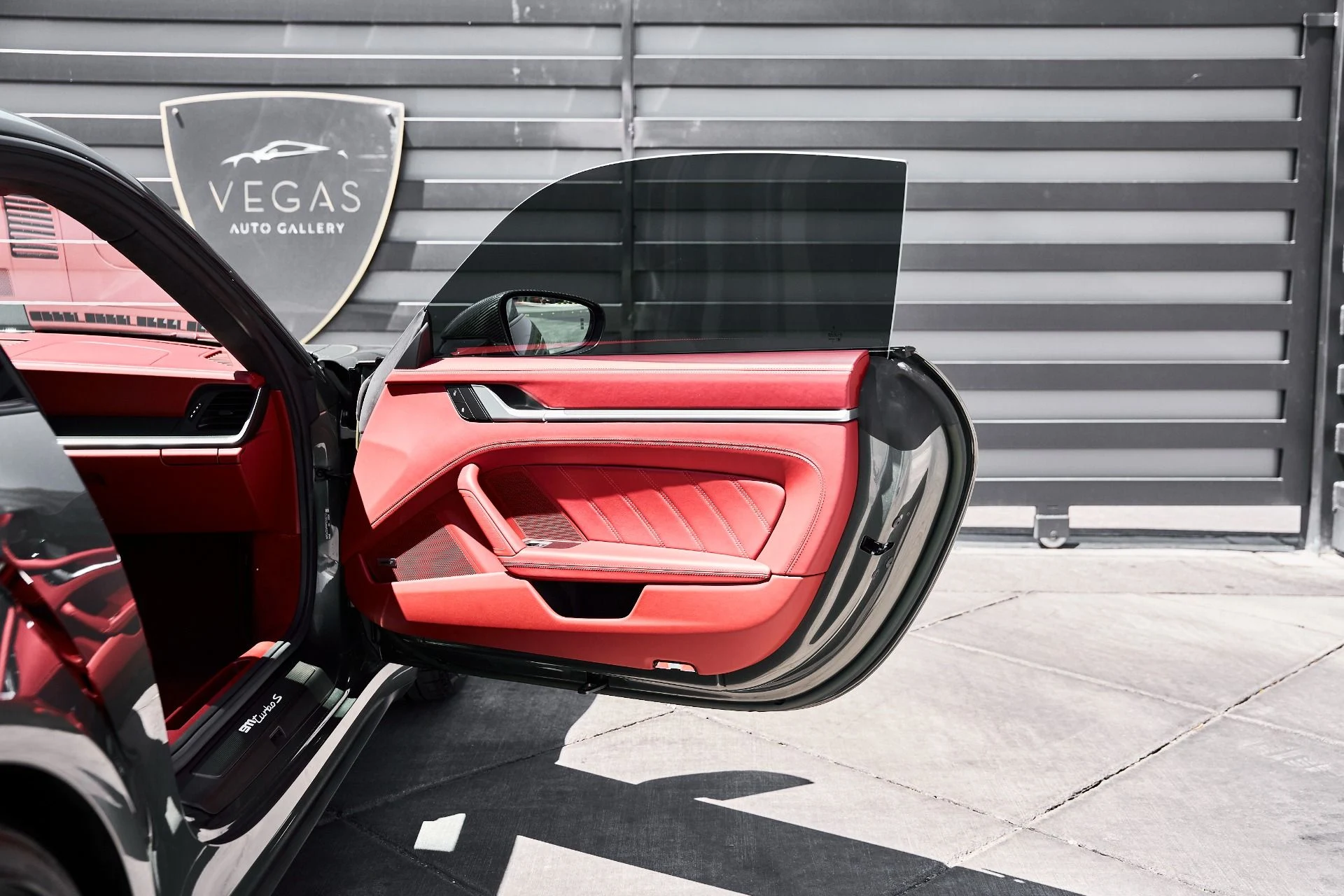 mph020_2256471809_Used_2023_Porsche_911_Turbo_S_1777011071_0c6ace1b0c