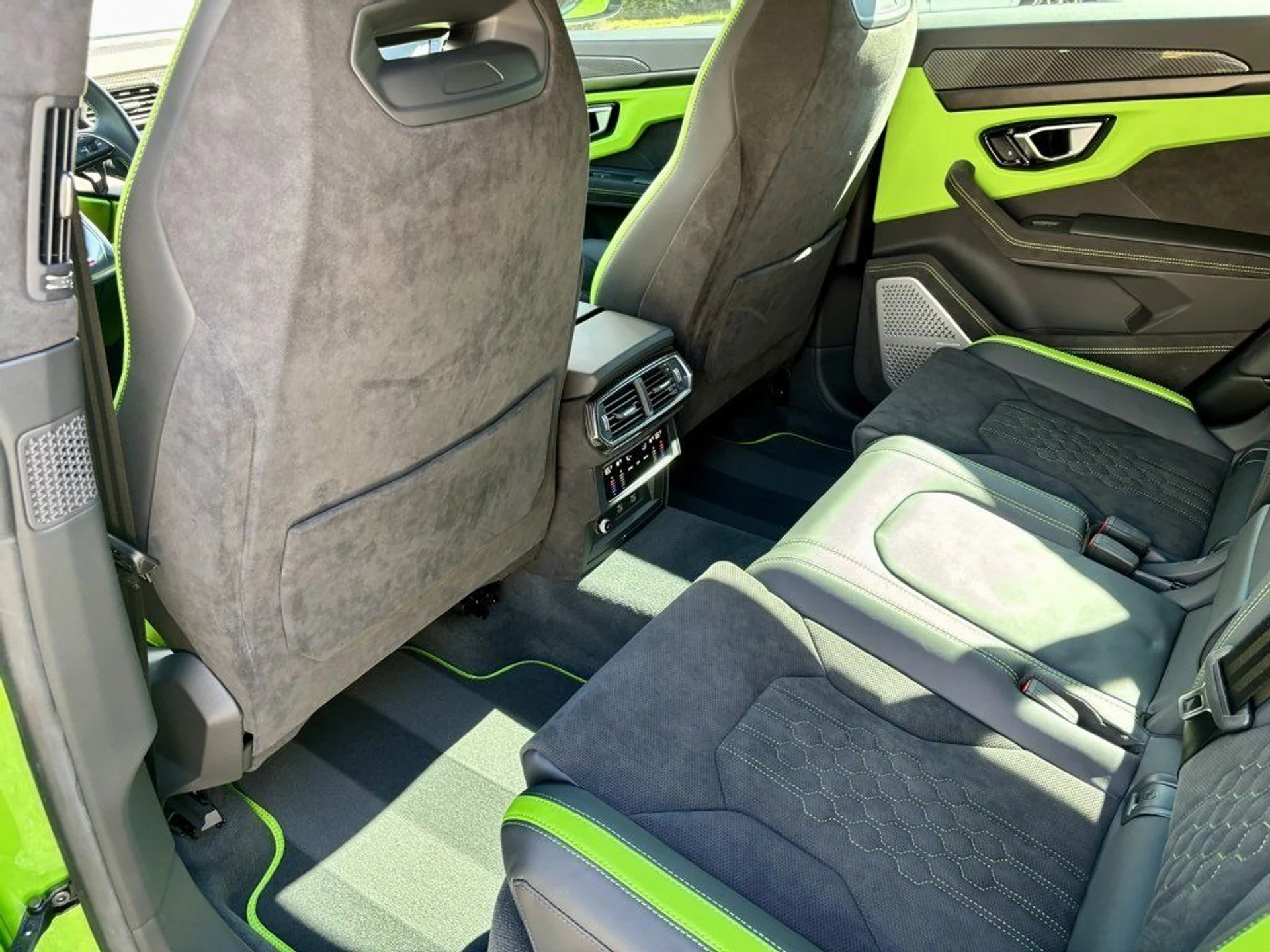 mph020_2257458908_3a940b05189a6d7f4cf76faf51fa4b36_d765f03eb0