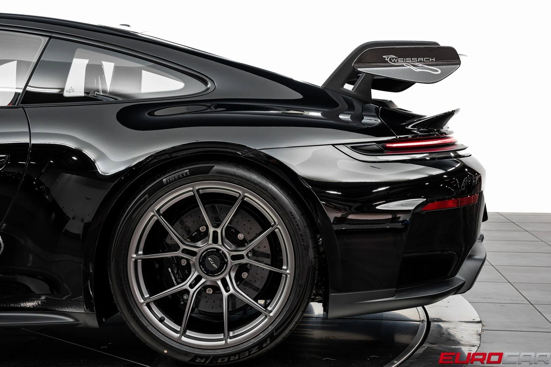 mph020_2261011284_image_21_9d037415bf