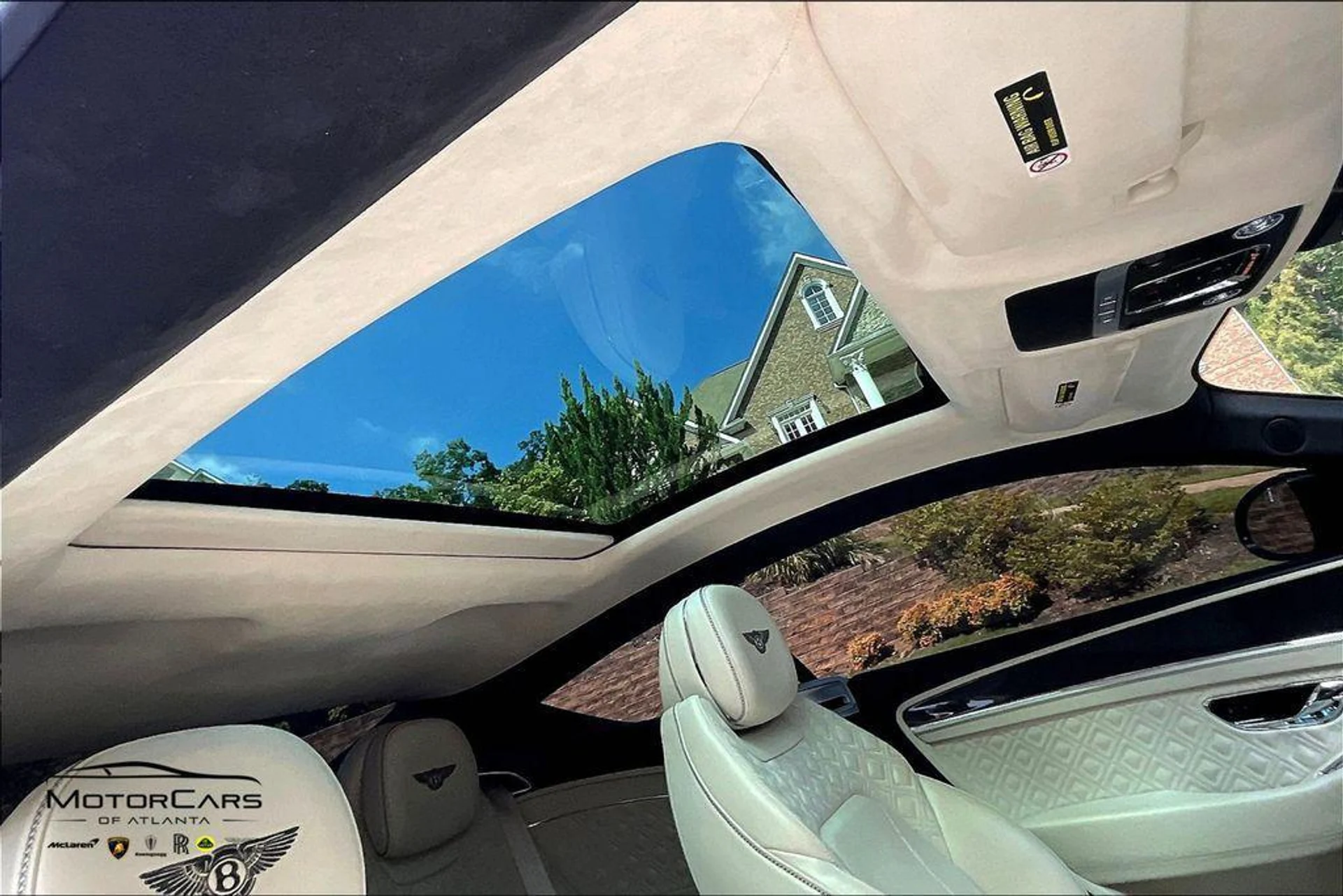 mph020_2268261281_4mf_N_Ijrr_S_Zx3b_N_Axa_CY_9pm_JI_8_70f9fc76c9