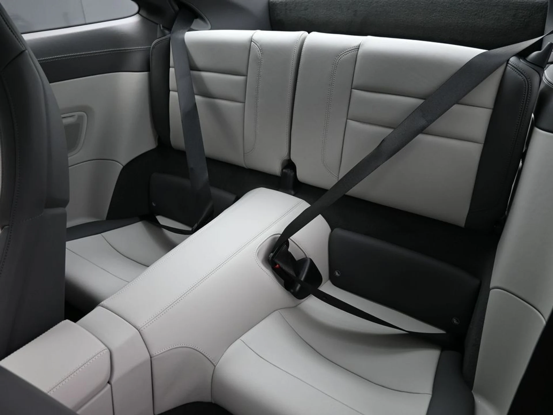 mph020_2268565740_2d0895a6316840e1a3c0571d0c74ebdc_d91f6fe1d3