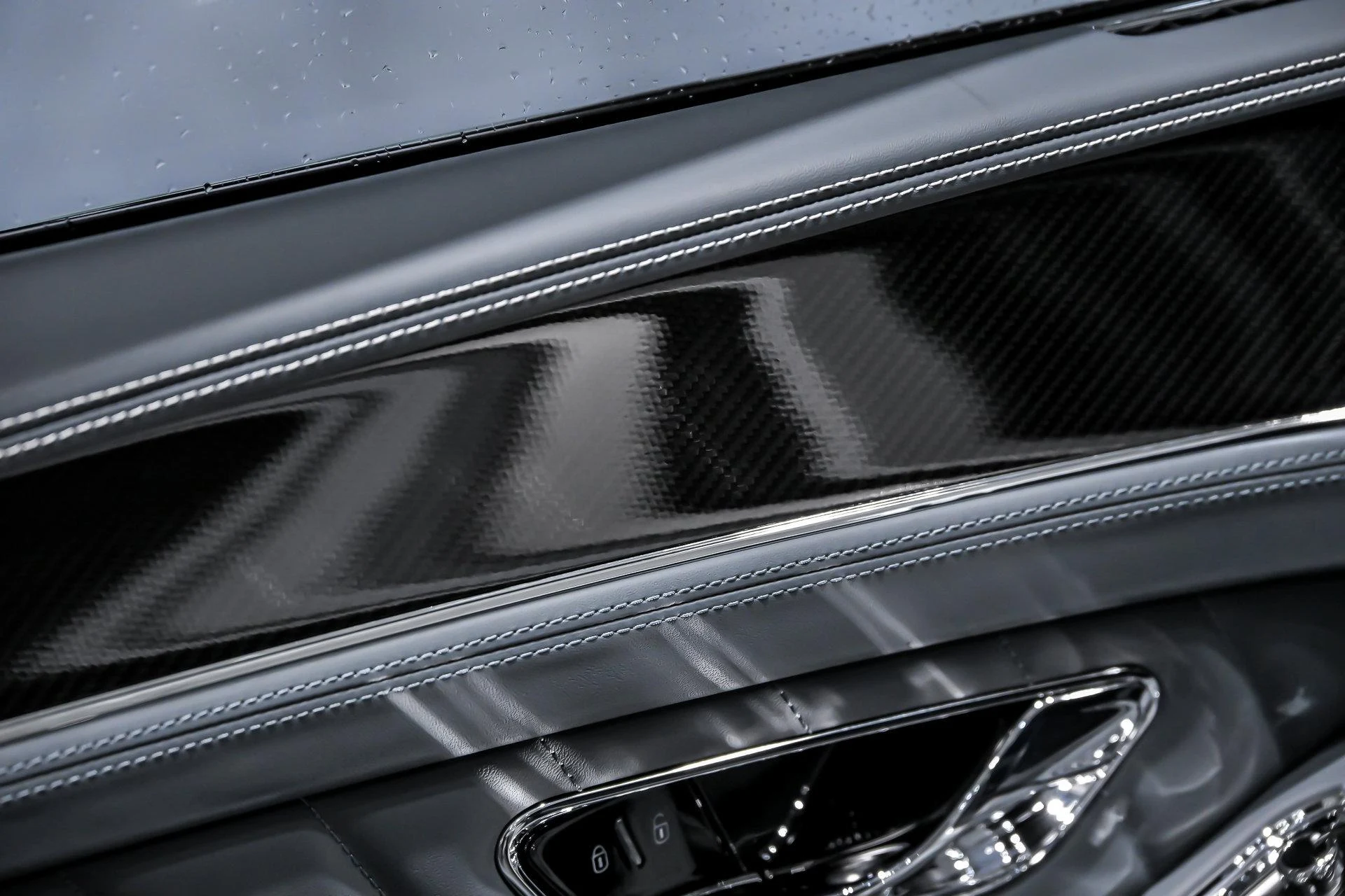 mph020_2272134204_Used_2024_Bentley_Continental_GT_V8_Coupe_1766137564_eb4ac17cba