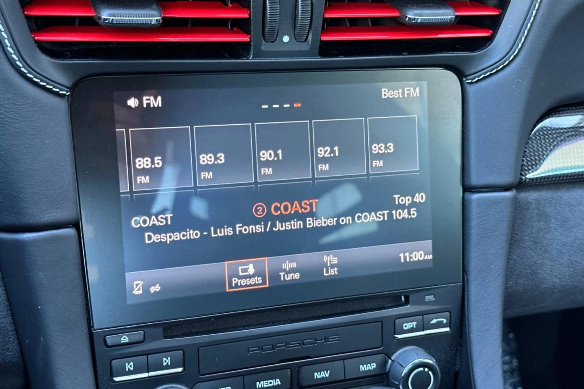 mph020_2273890756_1280_efea762e29