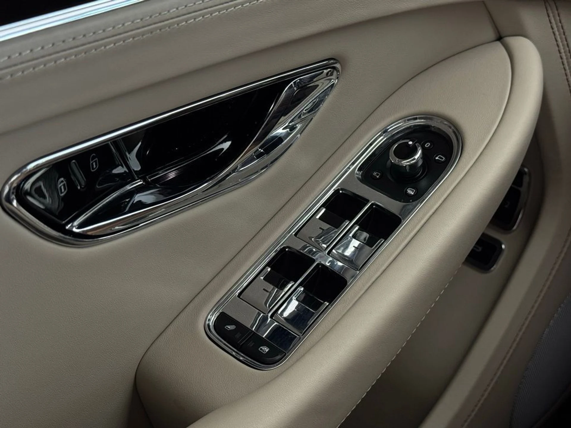 mph020_2278400819_09rinuzz48fntwvoankj0nwaayvn_c74dc28479