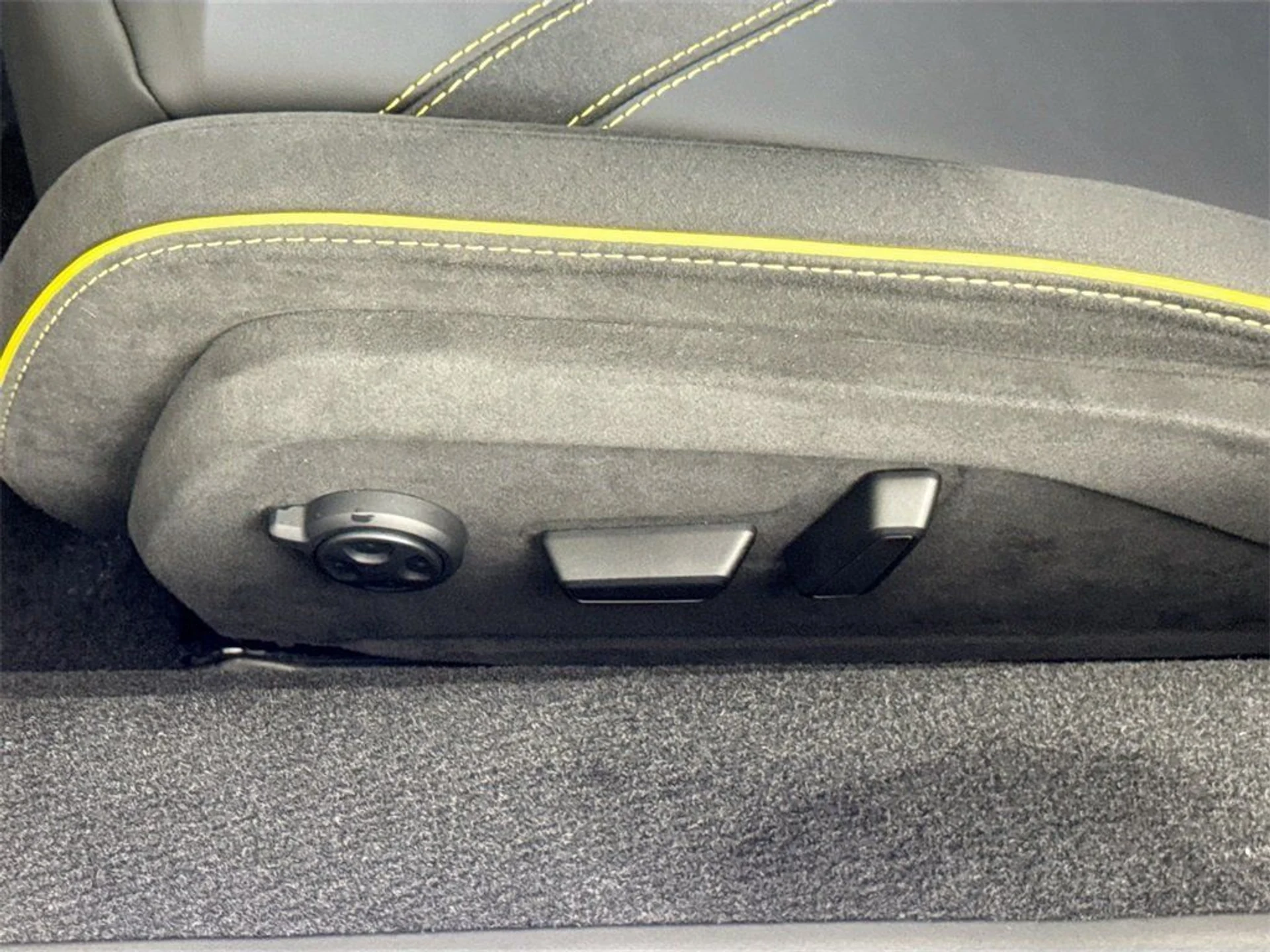 mph020_2284395861_9aa1d84dab60d6167cb611340808724f_5db1c505e2