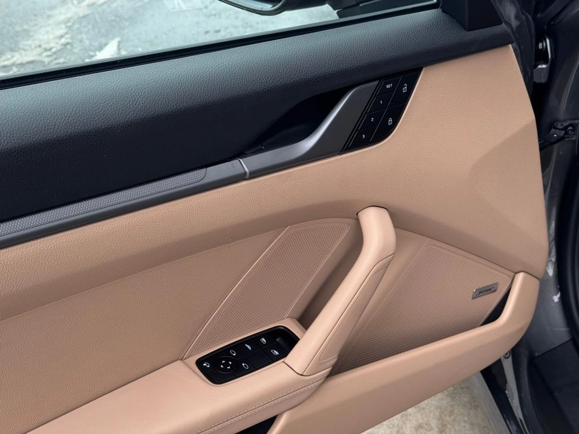 mph020_2286436660_738f181a9b18af53e896273a4c96e1d3_8aadcfaebb