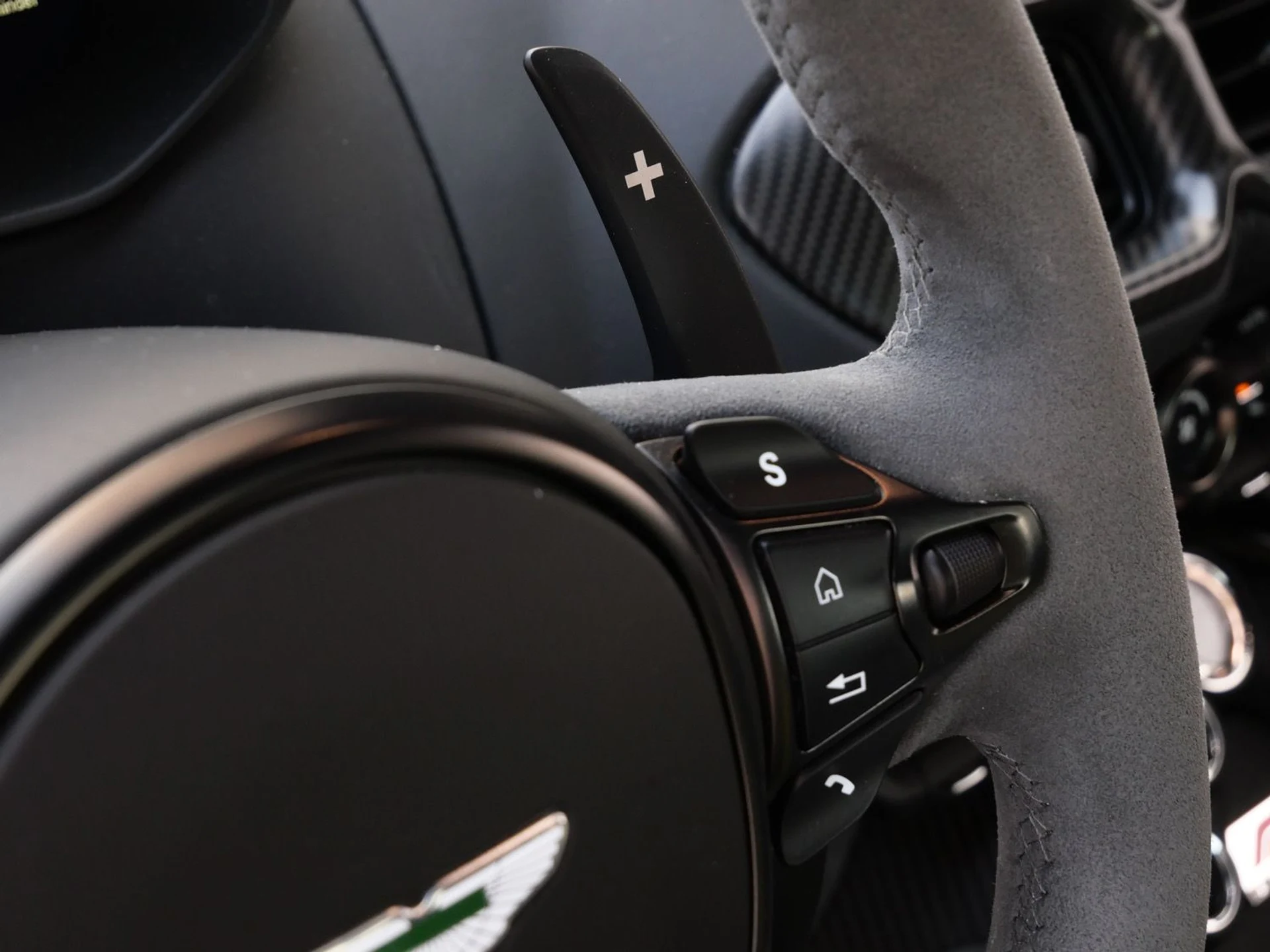 mph020_2287178025_1a4e254732a59f0f1f17b71c94e69c04x_e46bff1ef1