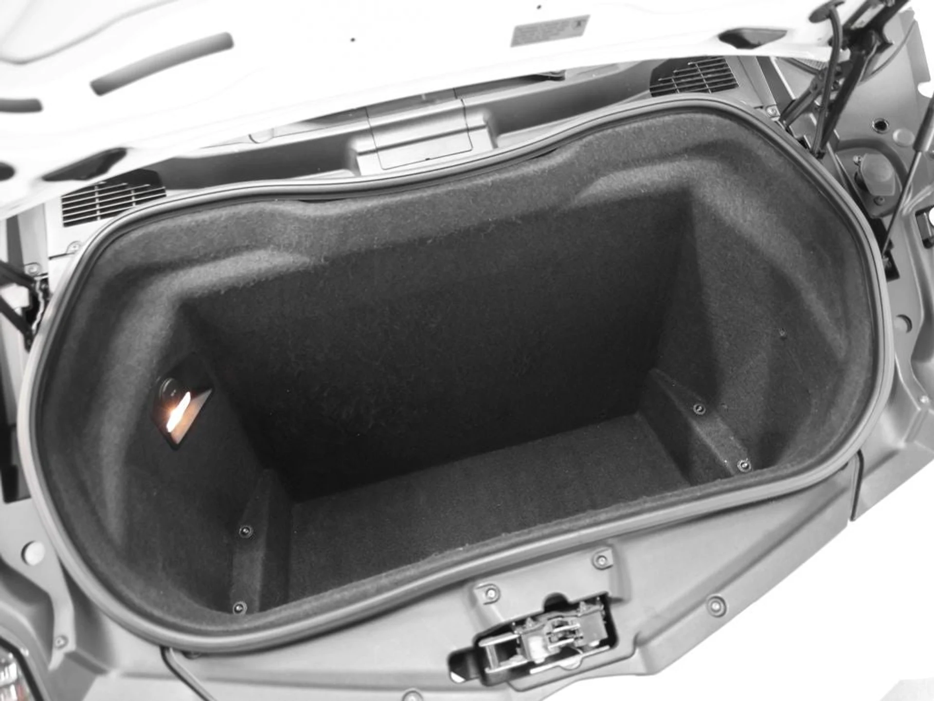 mph020_2288868315_21_f896d49f0c