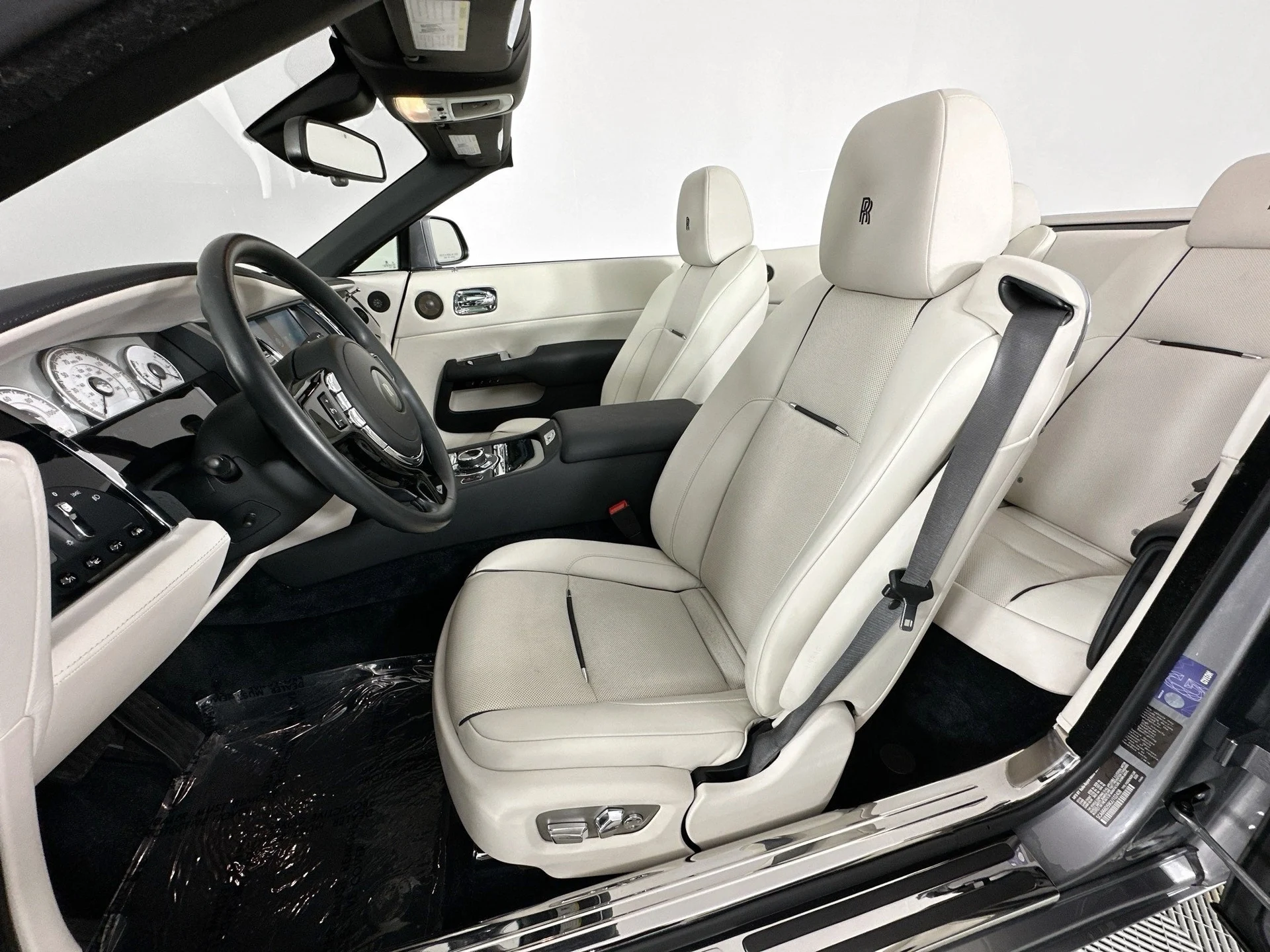 mph020_2290250793_21_18c1dbe1db