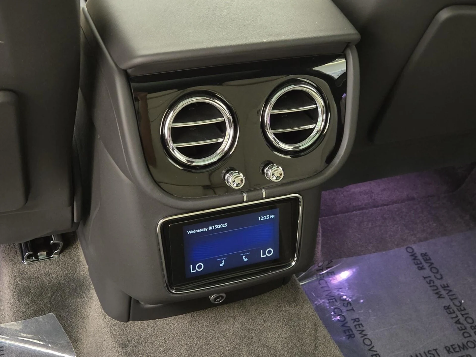 mph020_2294225045_Used_2022_Bentley_Bentayga_S_1755157215_16054e5d05