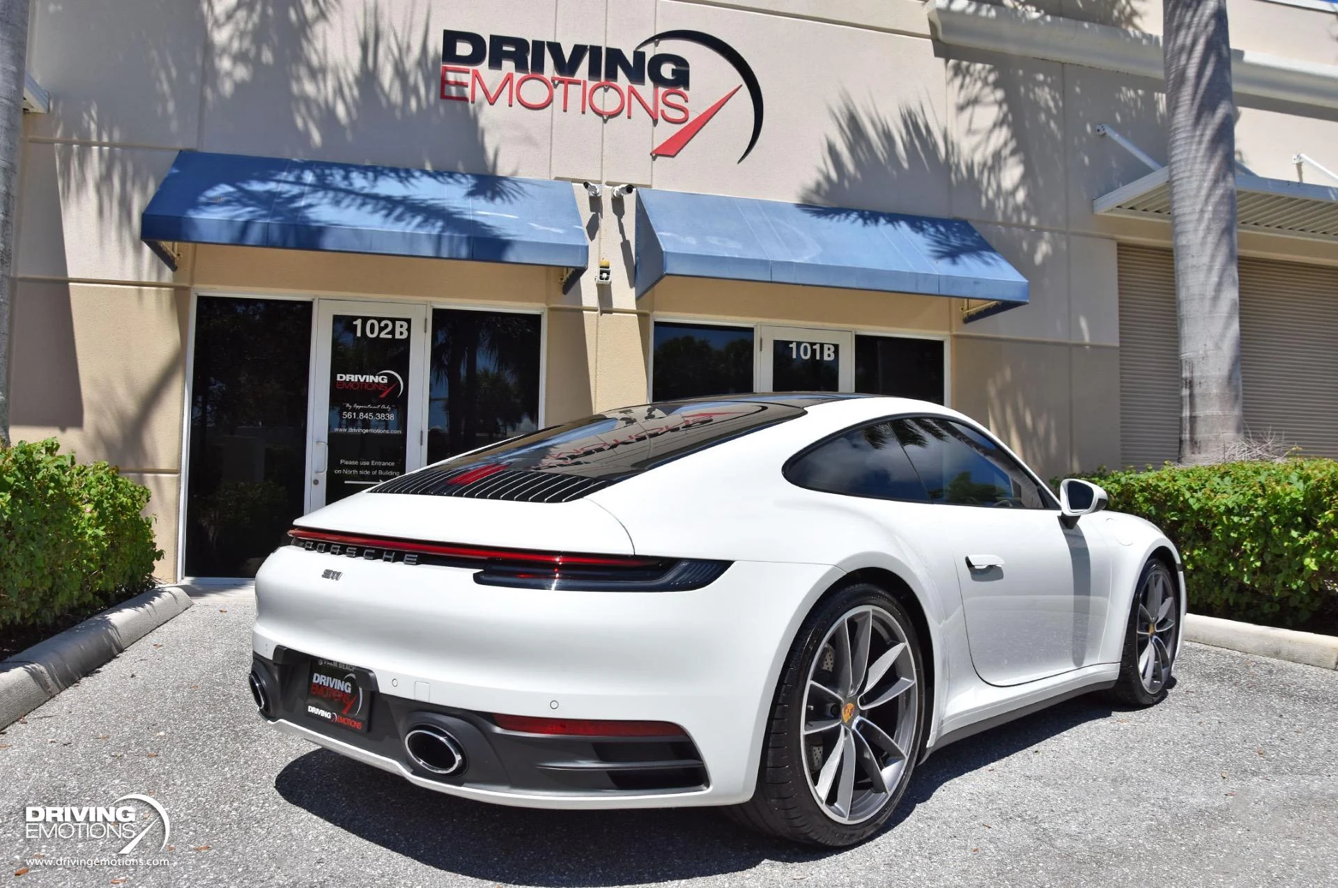 mph020_2294280920_865_p21_l_d848975c31