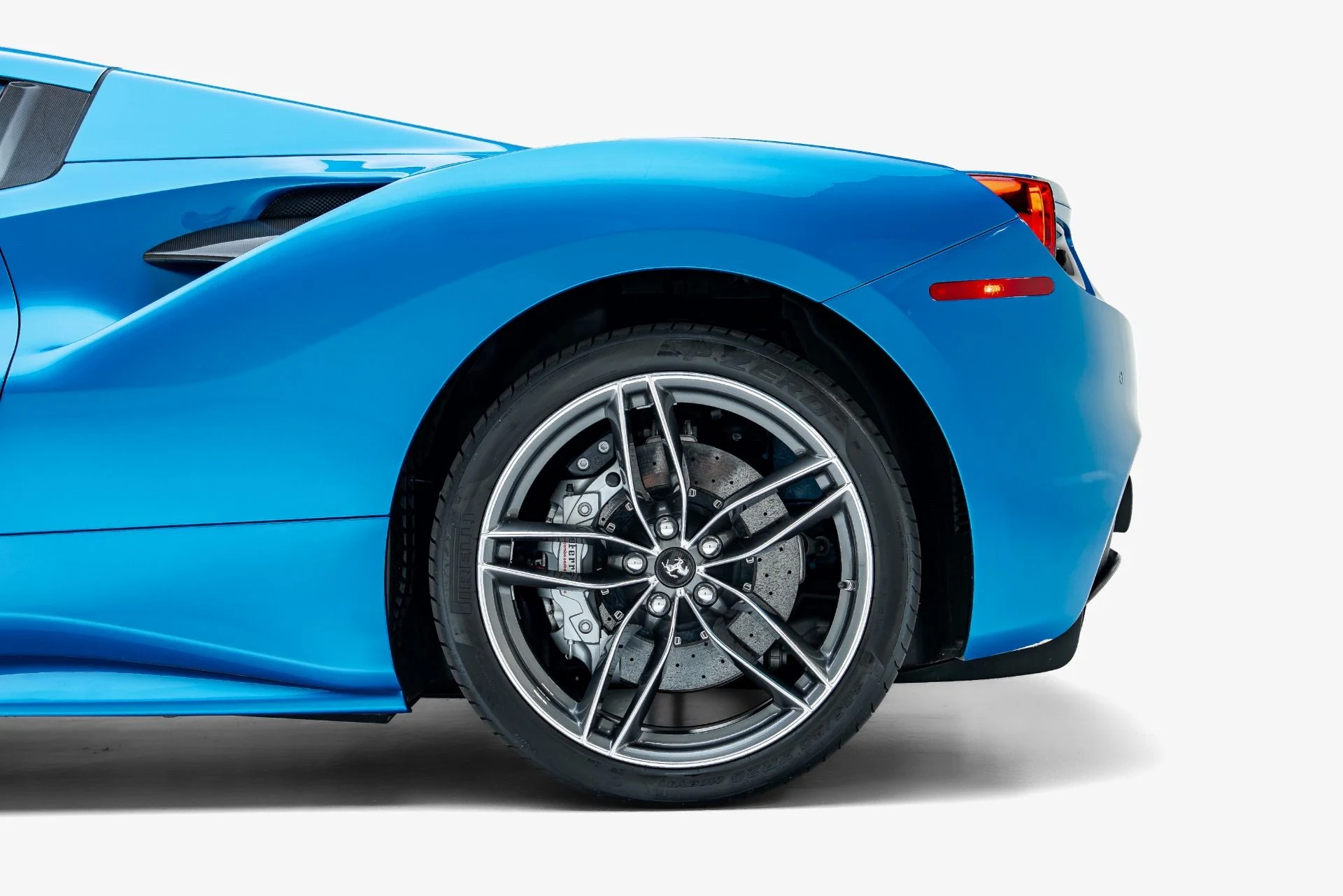 mph020_2294283604_Used_2019_Ferrari_488_Spider_1790895982_c67e237a73