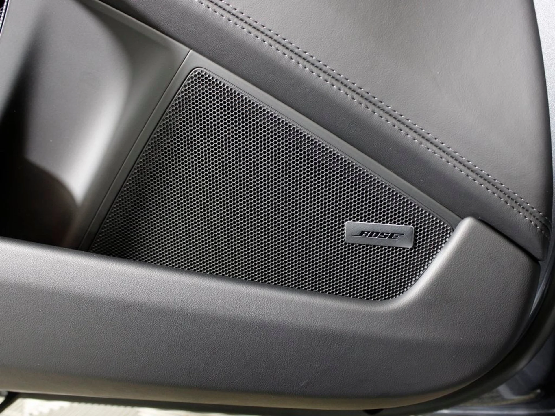 mph020_2296678583_21_45e90b588d