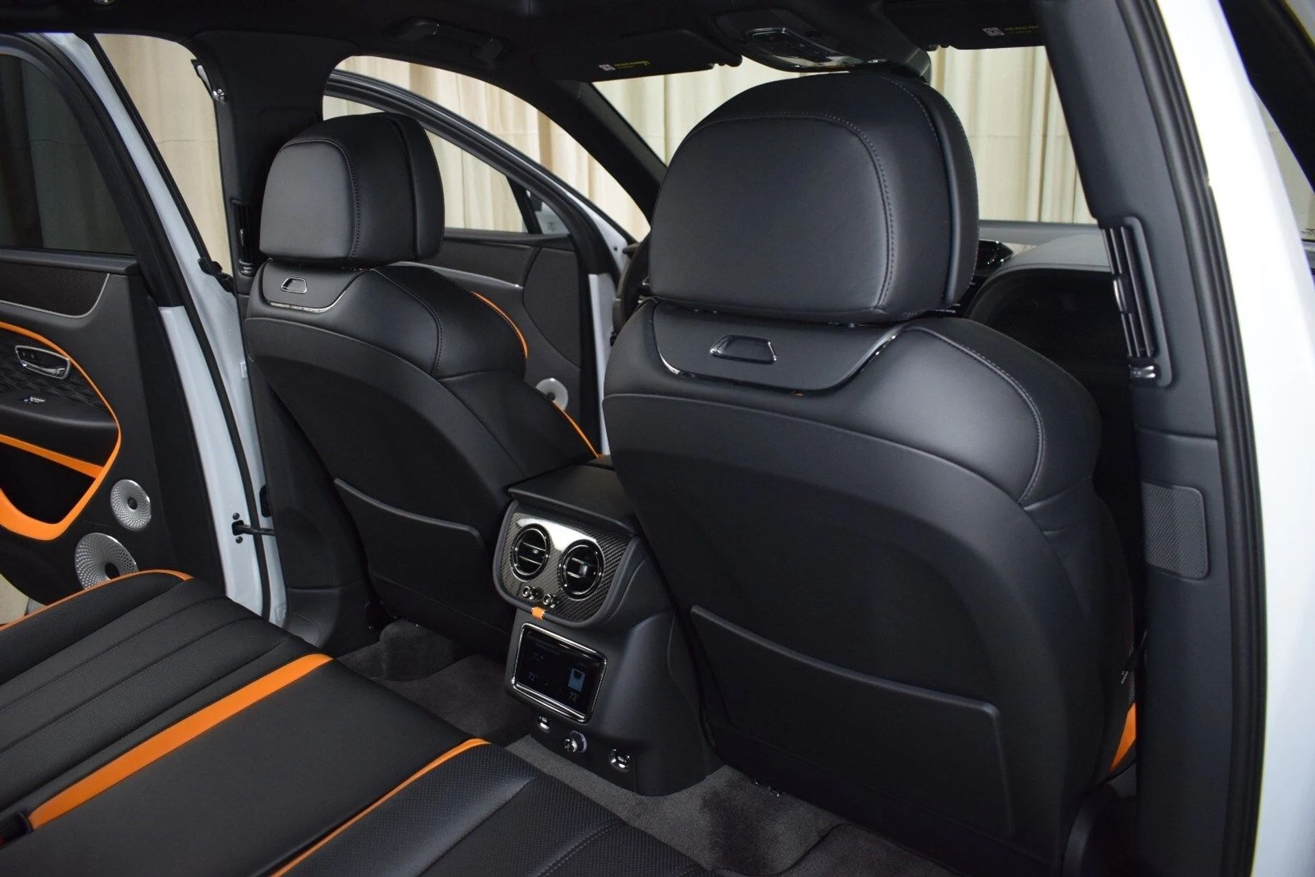 mph020_2300375989_ee02afcb620910e3e31cf2033acaf24dx_b5d2b17d9a