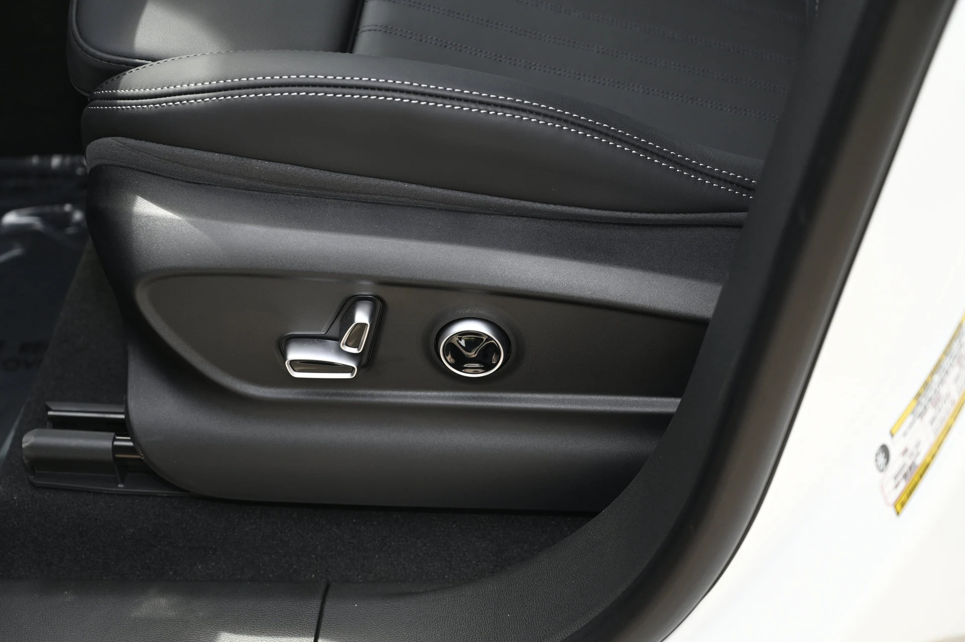 mph020_2301016541_87d9d45fb2f846328ddb8a20ddade211_dc8914a660