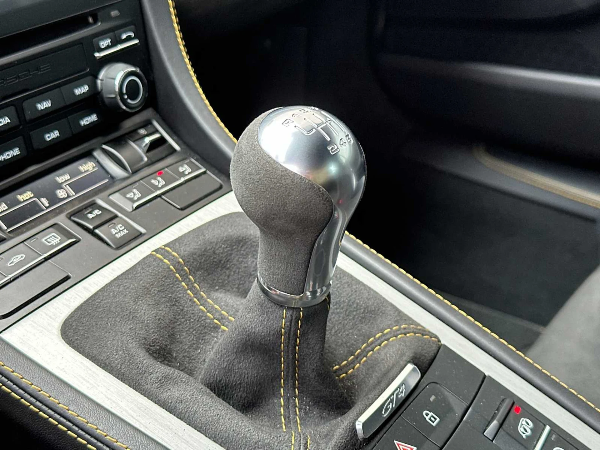 mph020_2304549026_4d5be8f1749ed044669231c0373694a4x_9ef2b4703d