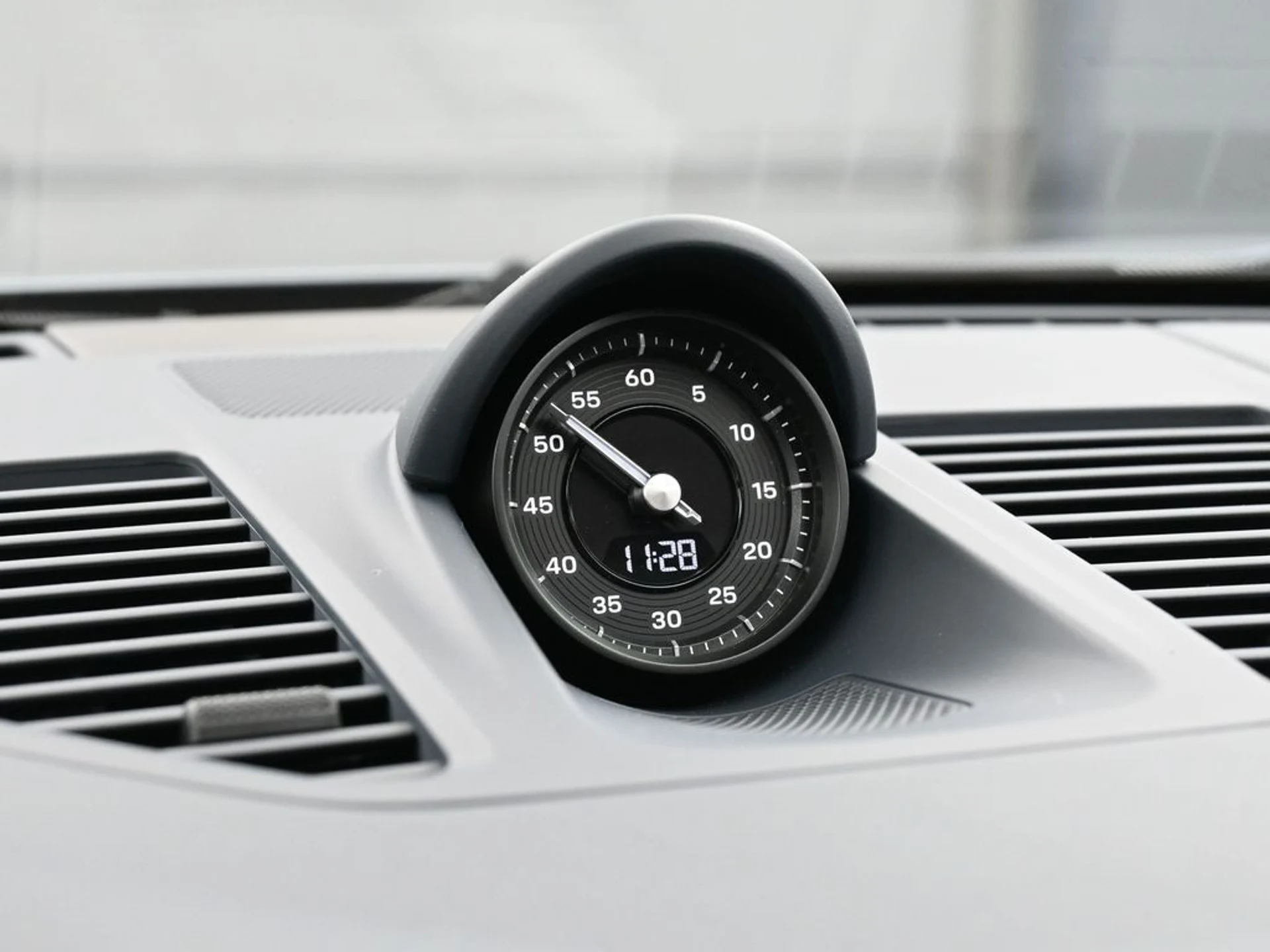 mph020_2307229797_image_20_1a091ab914