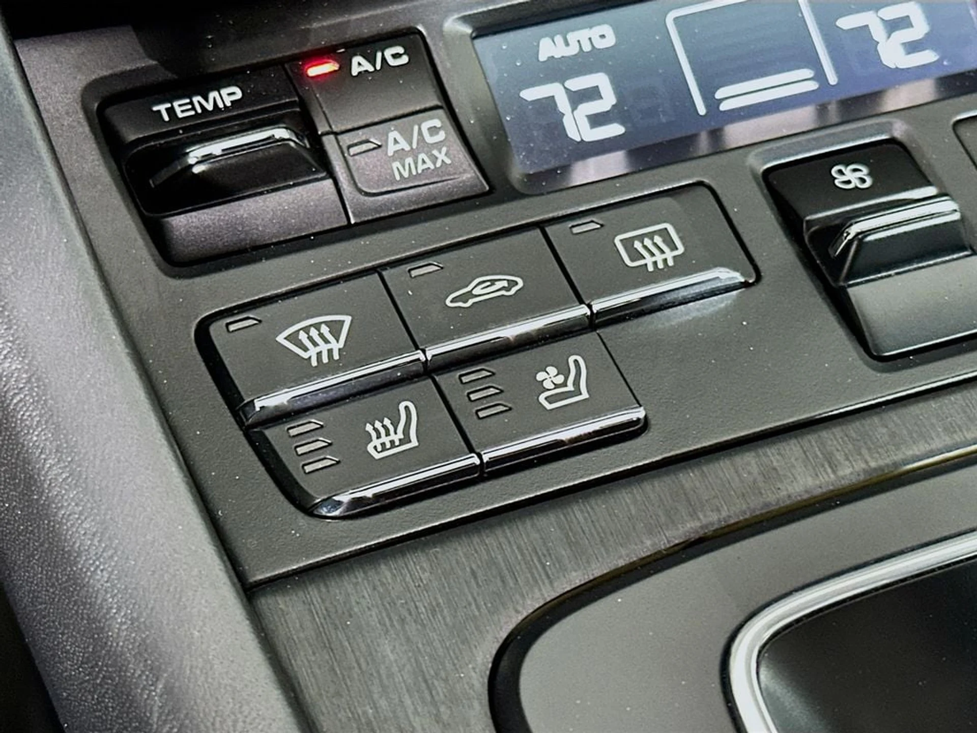 mph020_2307813034_b3c88143d110b63b5c88e616d34c50e0x_079b081f45