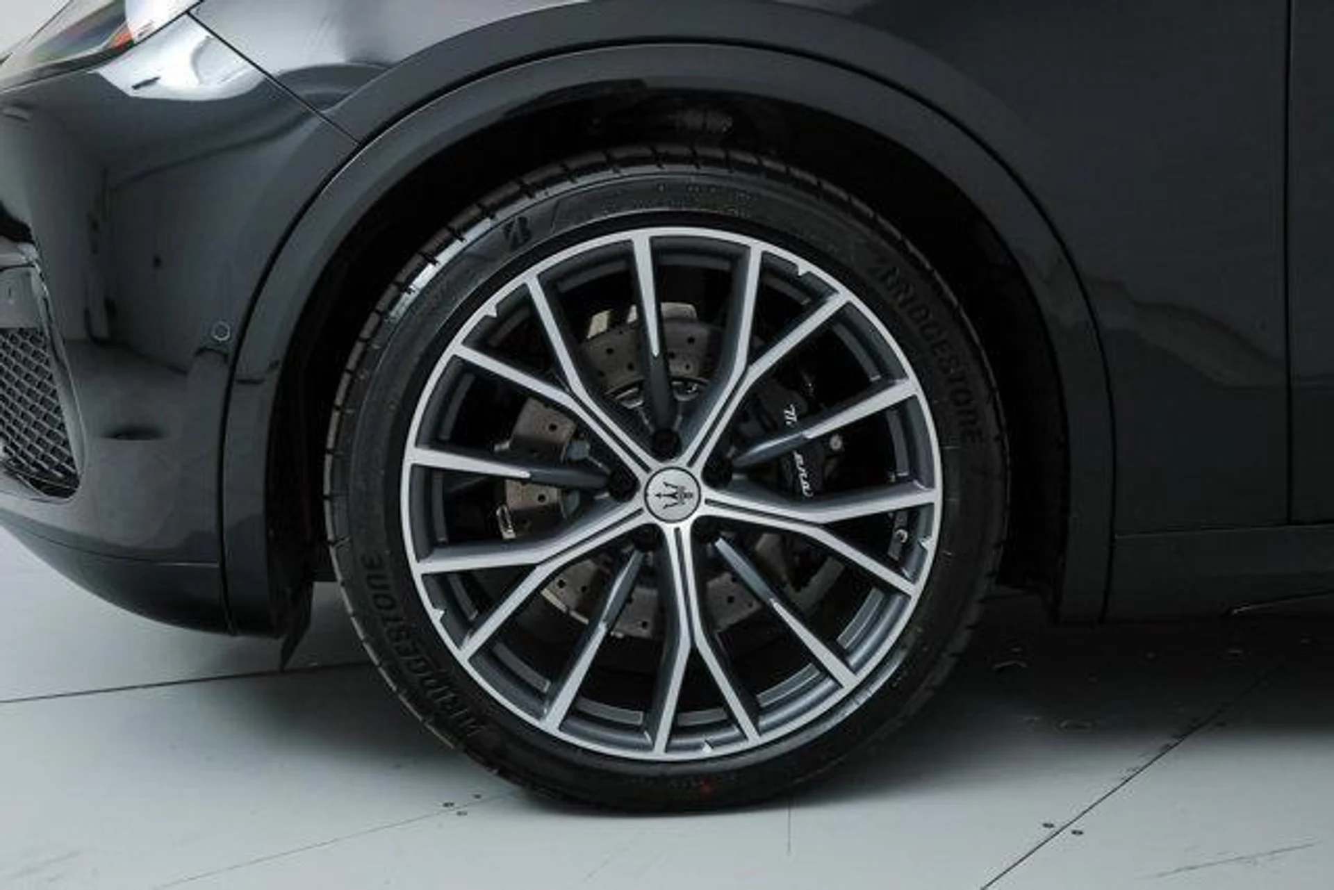 mph020_2311147019_l_JH_8_P_Rq9ql_S_Pnqrbhwa_V4ocr_AO_0_1c489a743a