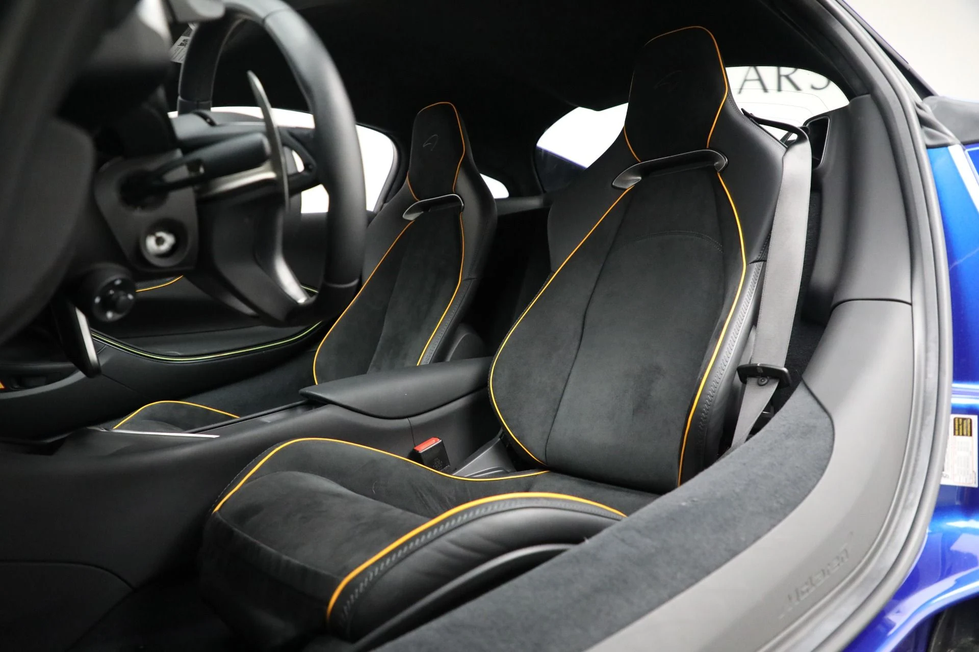 mph020_2314491668_Used_2024_Mc_Laren_Artura_Vision_118d080bed