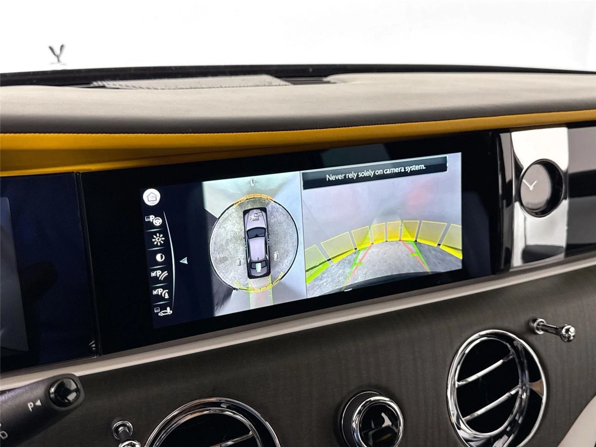 mph020_232297106_e254bef50c5d542d975016e41b647f9c_41dd544473