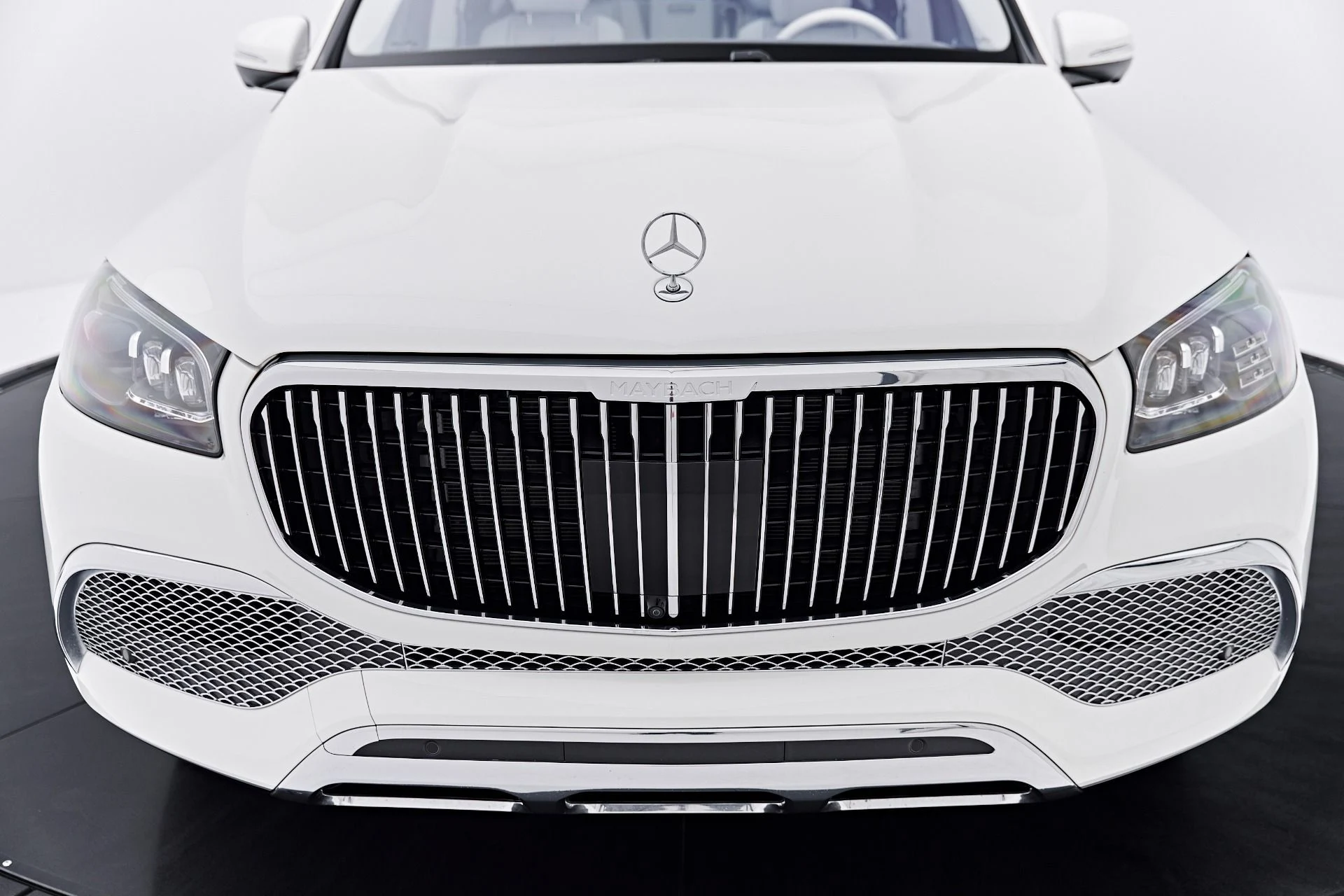 mph020_2323852580_Used_2023_Mercedes_Benz_GLS_Maybach_GLS_600_1789174507_d18b6d9087