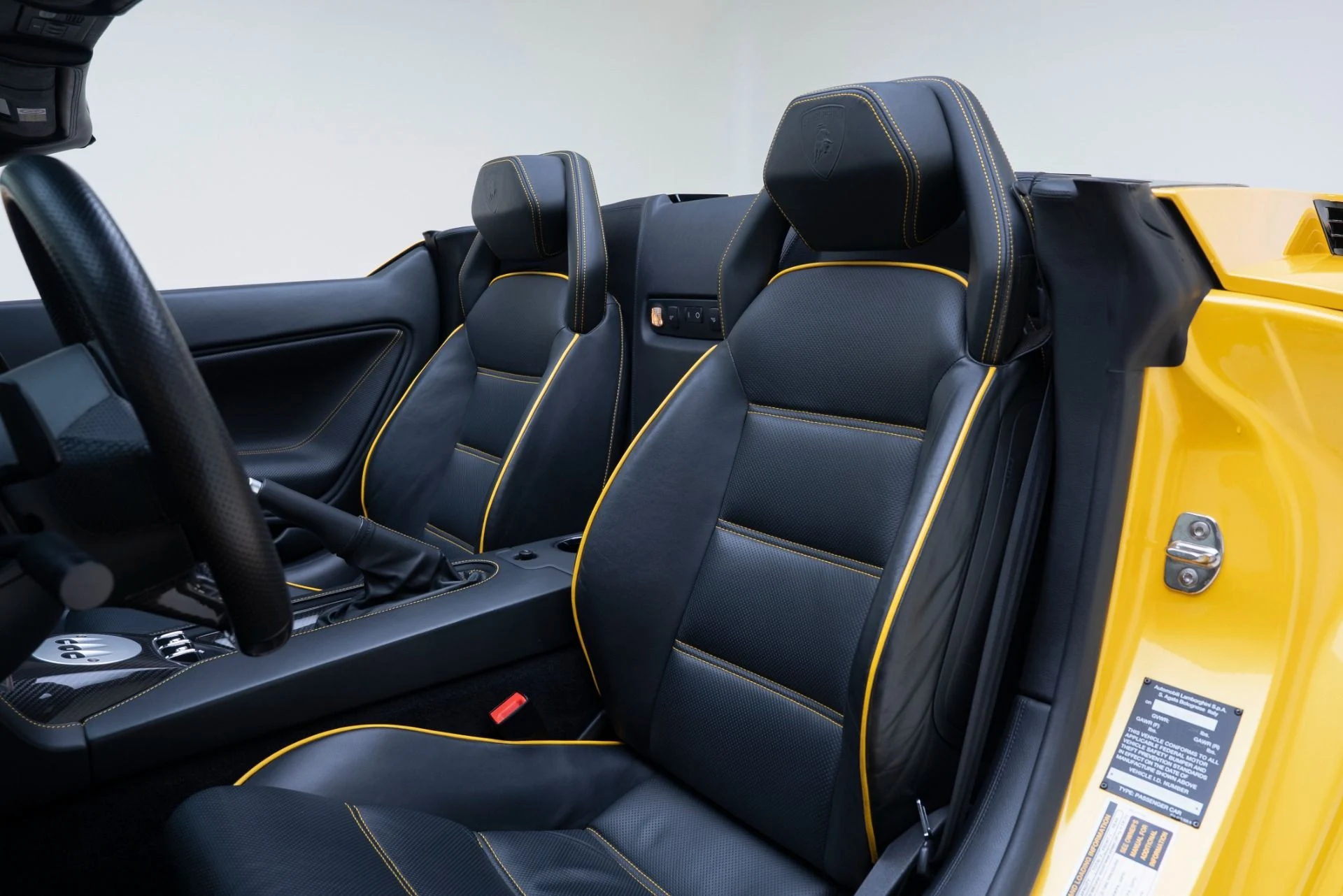 mph020_2336231388_Used_2011_Lamborghini_Gallardo_LP_560_4_Spyder_1780329769_7d65a03b68